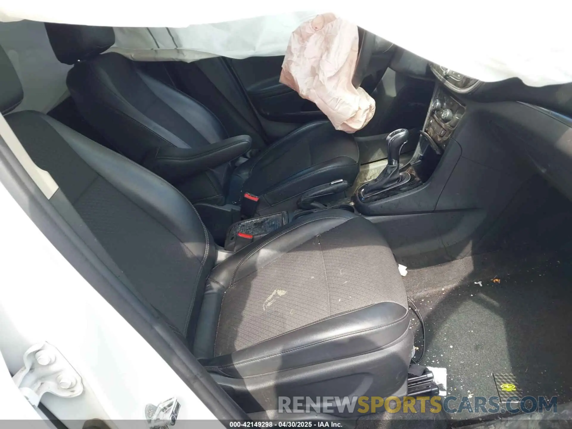 5 Photograph of a damaged car KL4CJASB6MB338313 BUICK ENCORE 2021