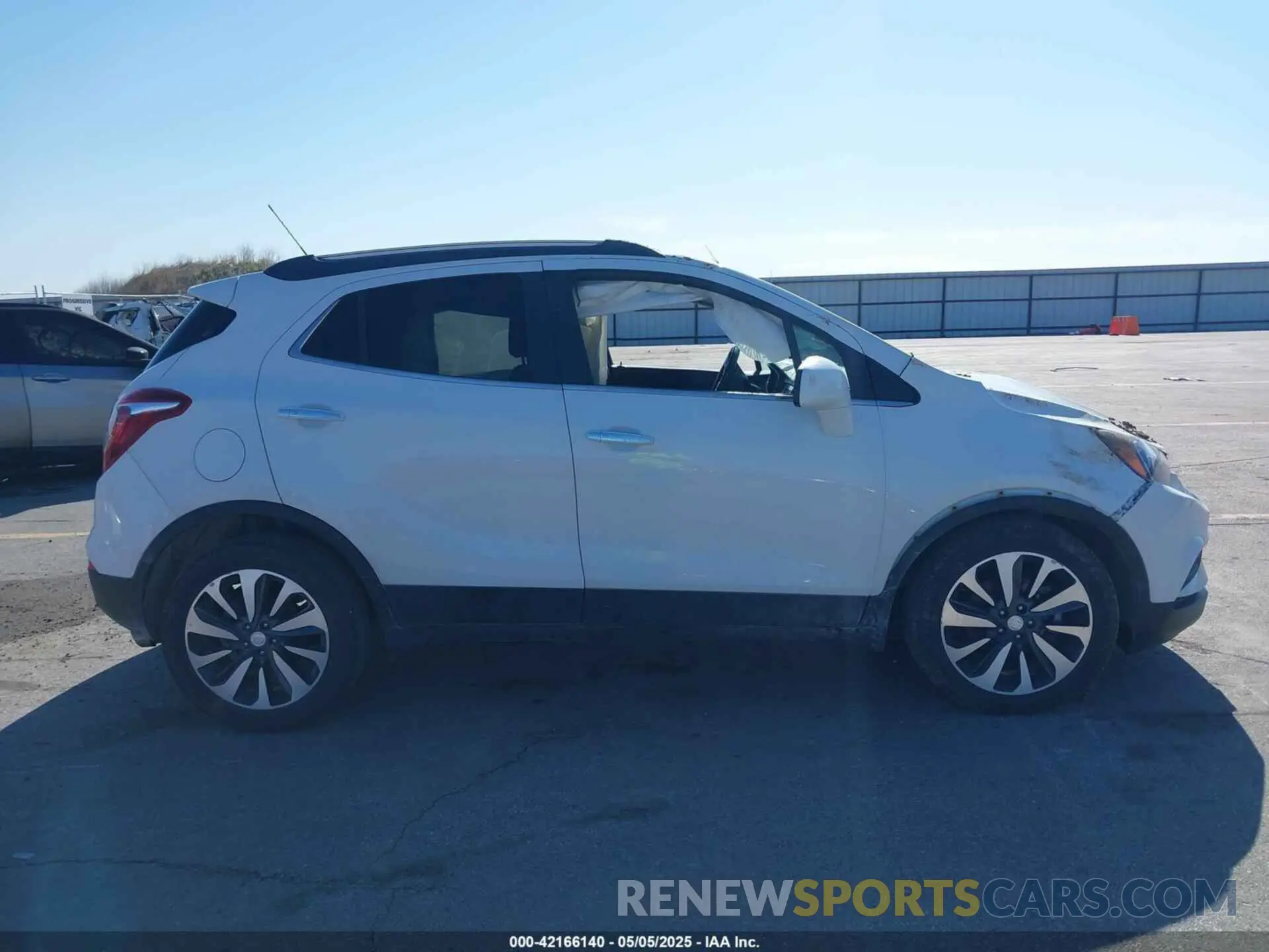 12 Photograph of a damaged car KL4CJESM2MB372354 BUICK ENCORE 2021