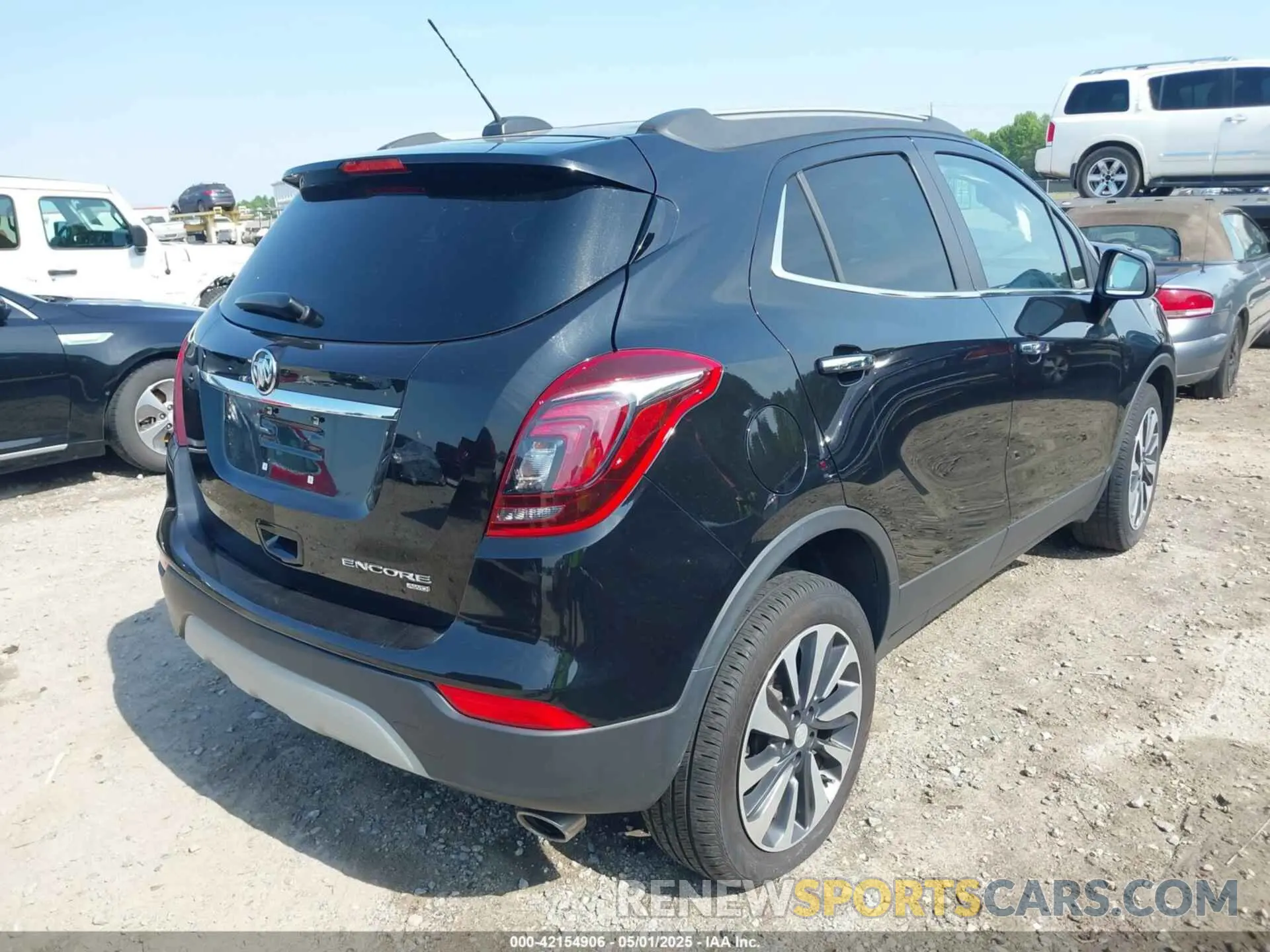 4 Photograph of a damaged car KL4CJESM5MB371800 BUICK ENCORE 2021