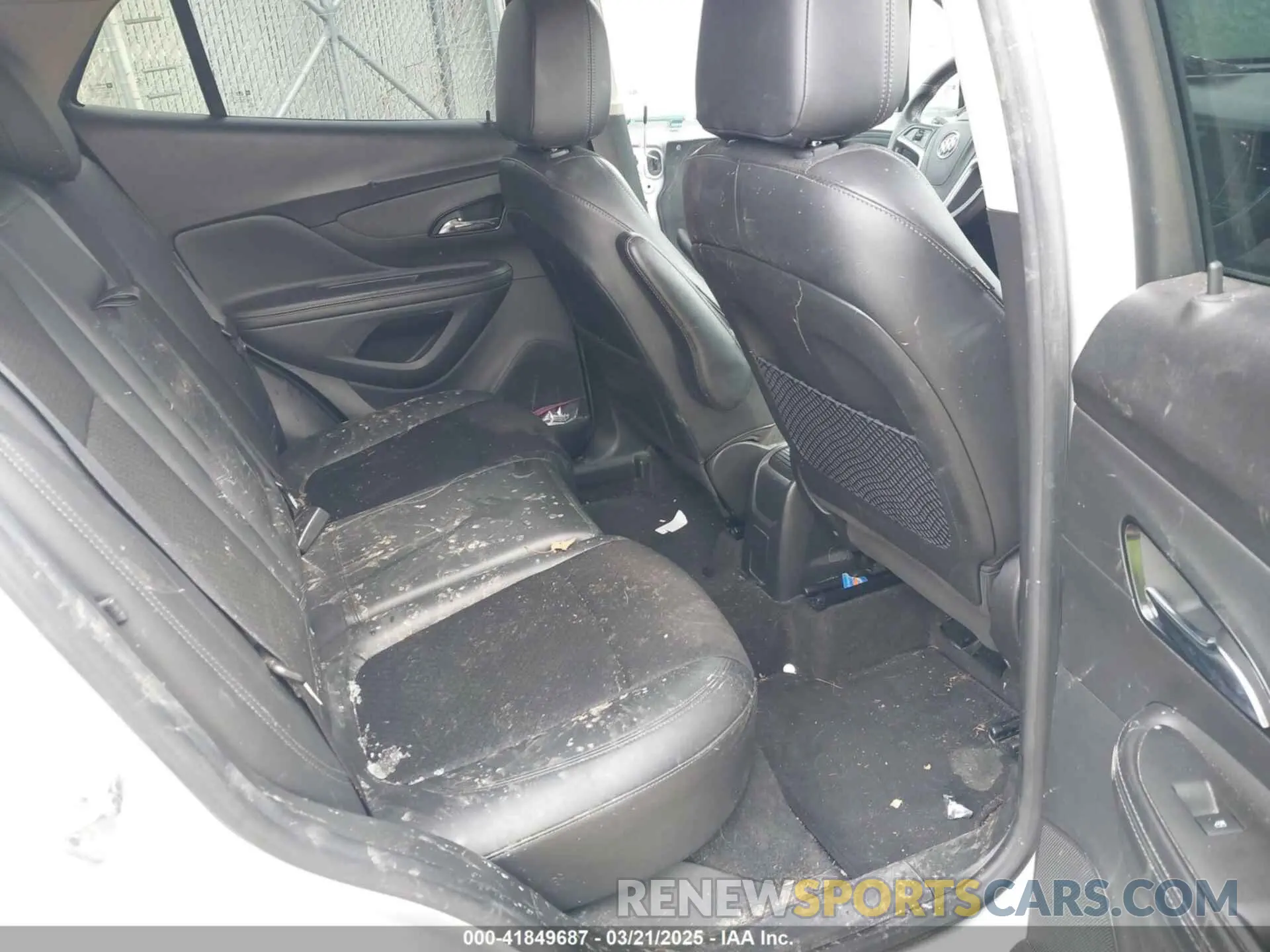 8 Photograph of a damaged car KL4CJESM6MB372518 BUICK ENCORE 2021
