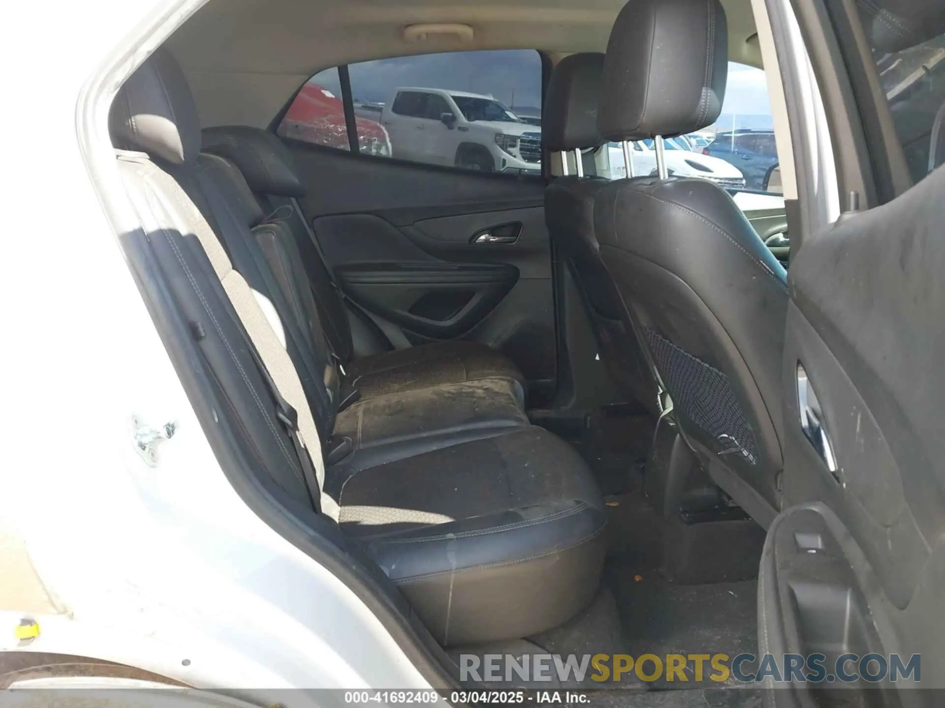 8 Photograph of a damaged car KL4CJESM7MB366727 BUICK ENCORE 2021