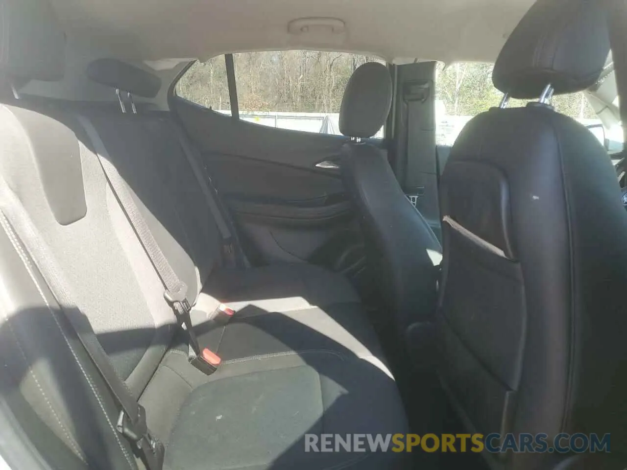 11 Photograph of a damaged car KL4MMBS26MB158508 BUICK ENCORE 2021