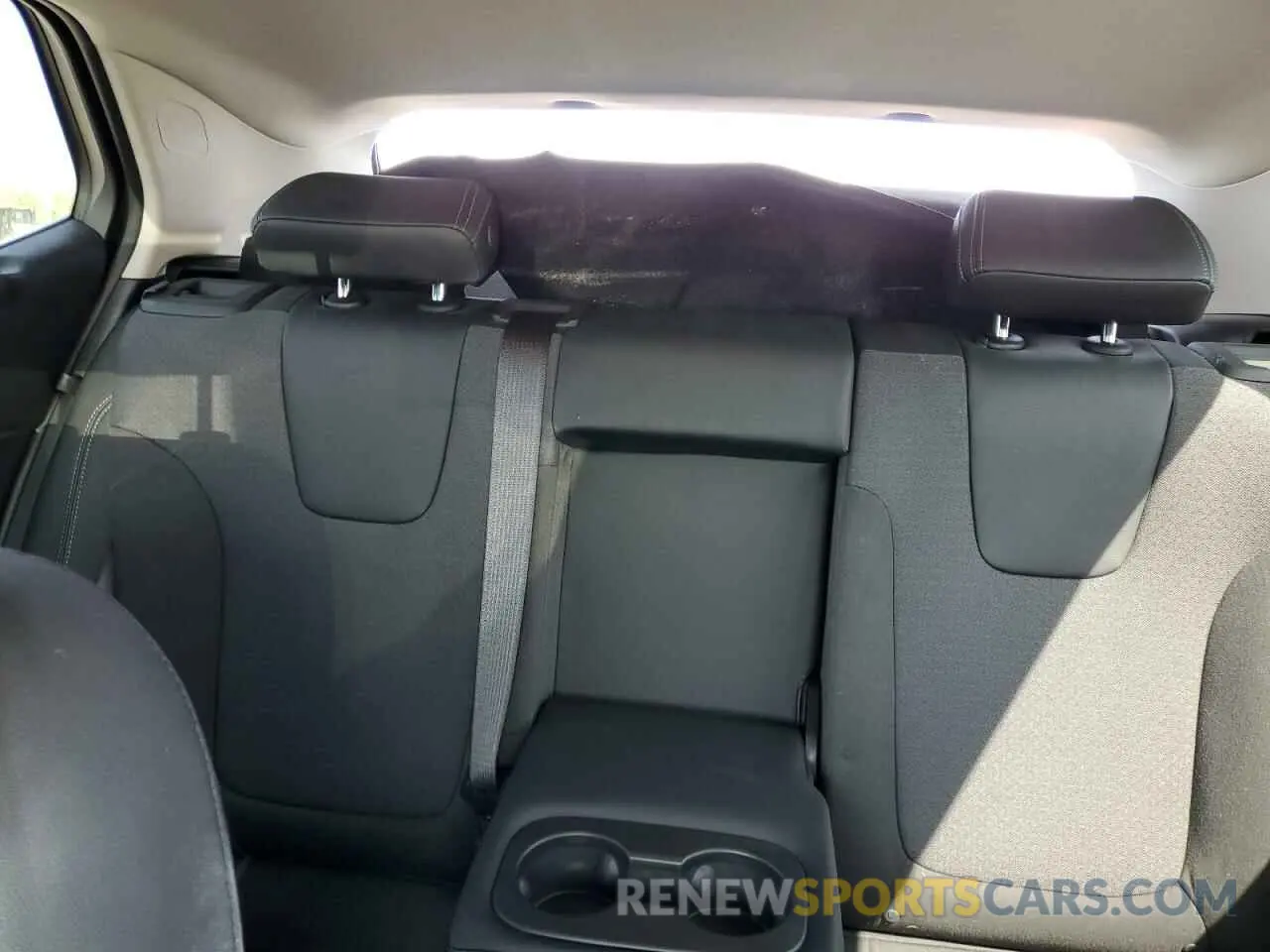 10 Photograph of a damaged car KL4MMDS21MB160677 BUICK ENCORE 2021