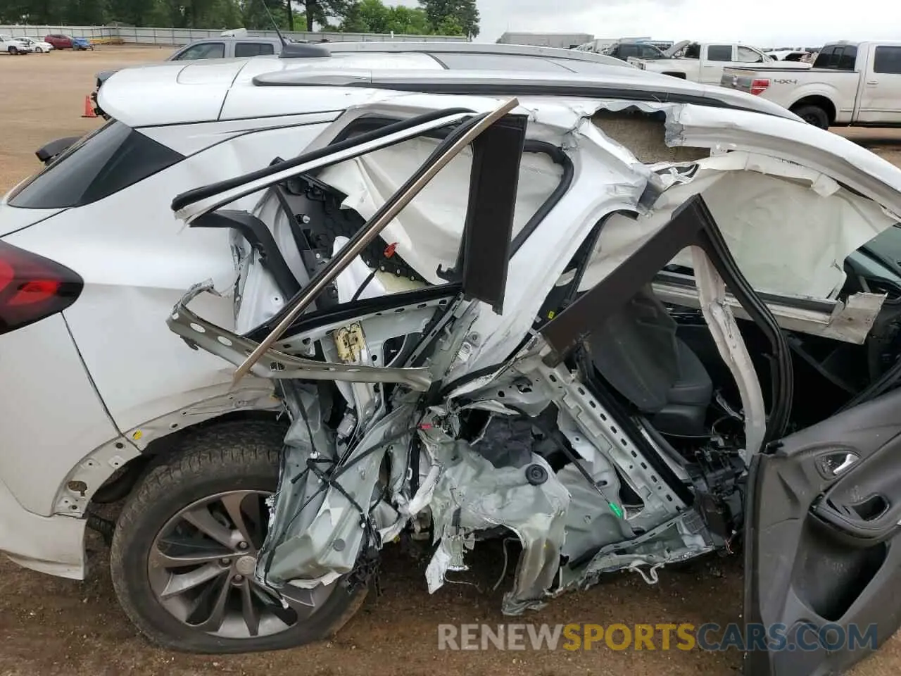 11 Photograph of a damaged car KL4MMDS23MB043120 BUICK ENCORE 2021