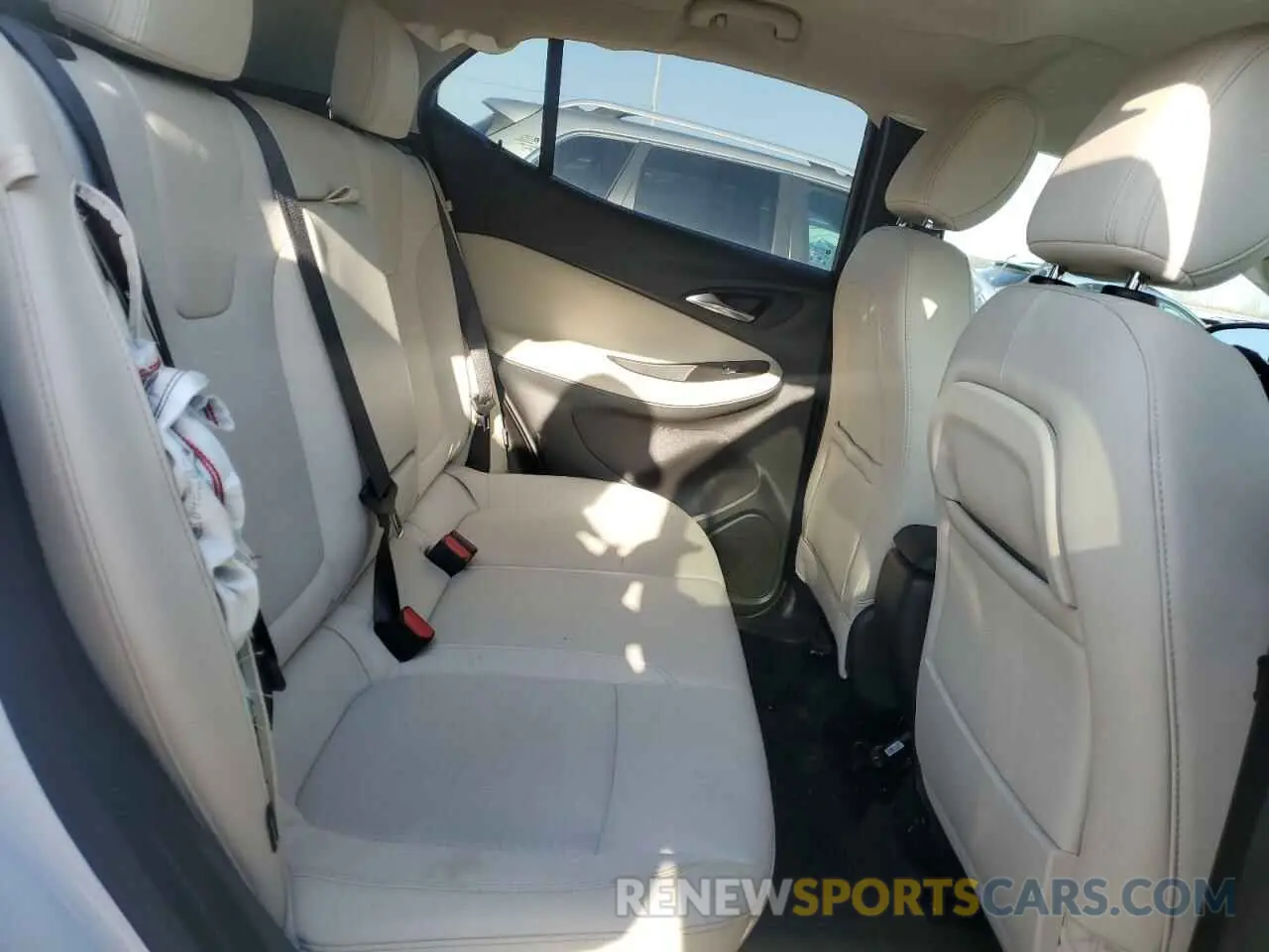11 Photograph of a damaged car KL4MMDS26MB111359 BUICK ENCORE 2021