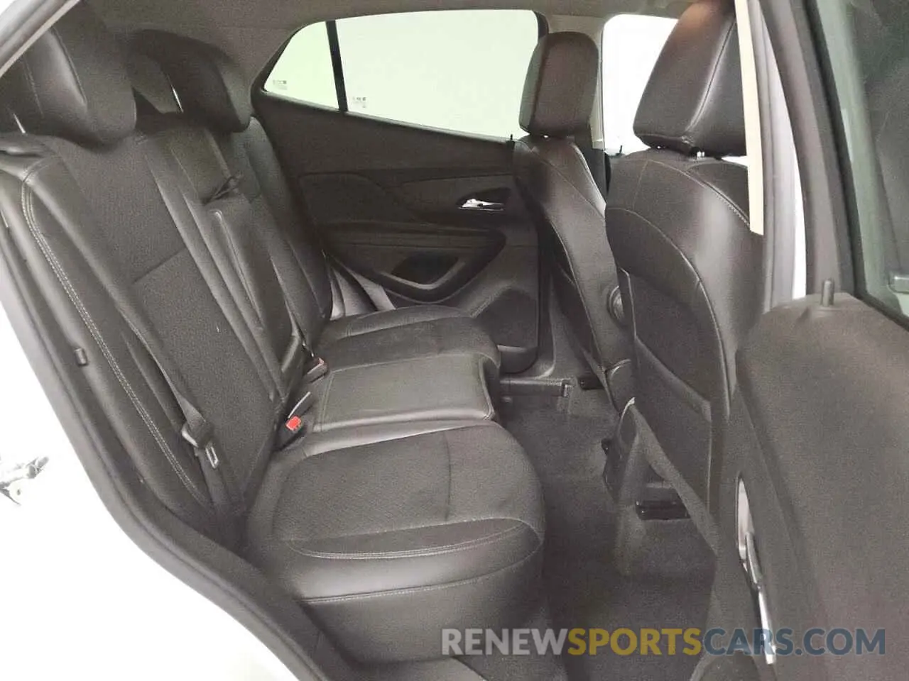 11 Photograph of a damaged car KL4CJASM4NB532552 BUICK ENCORE 2022