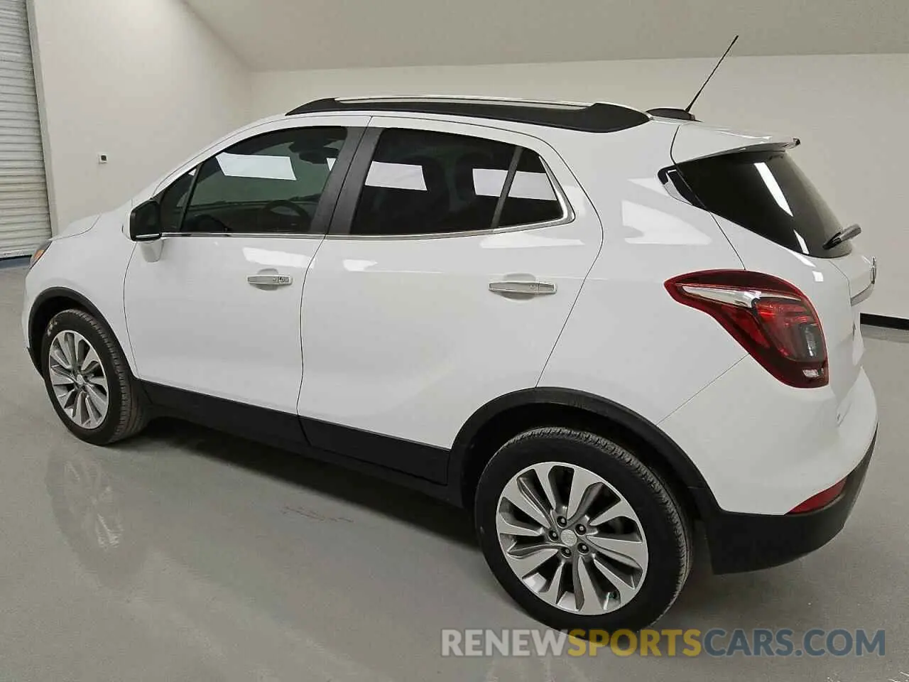 2 Photograph of a damaged car KL4CJASM4NB532552 BUICK ENCORE 2022