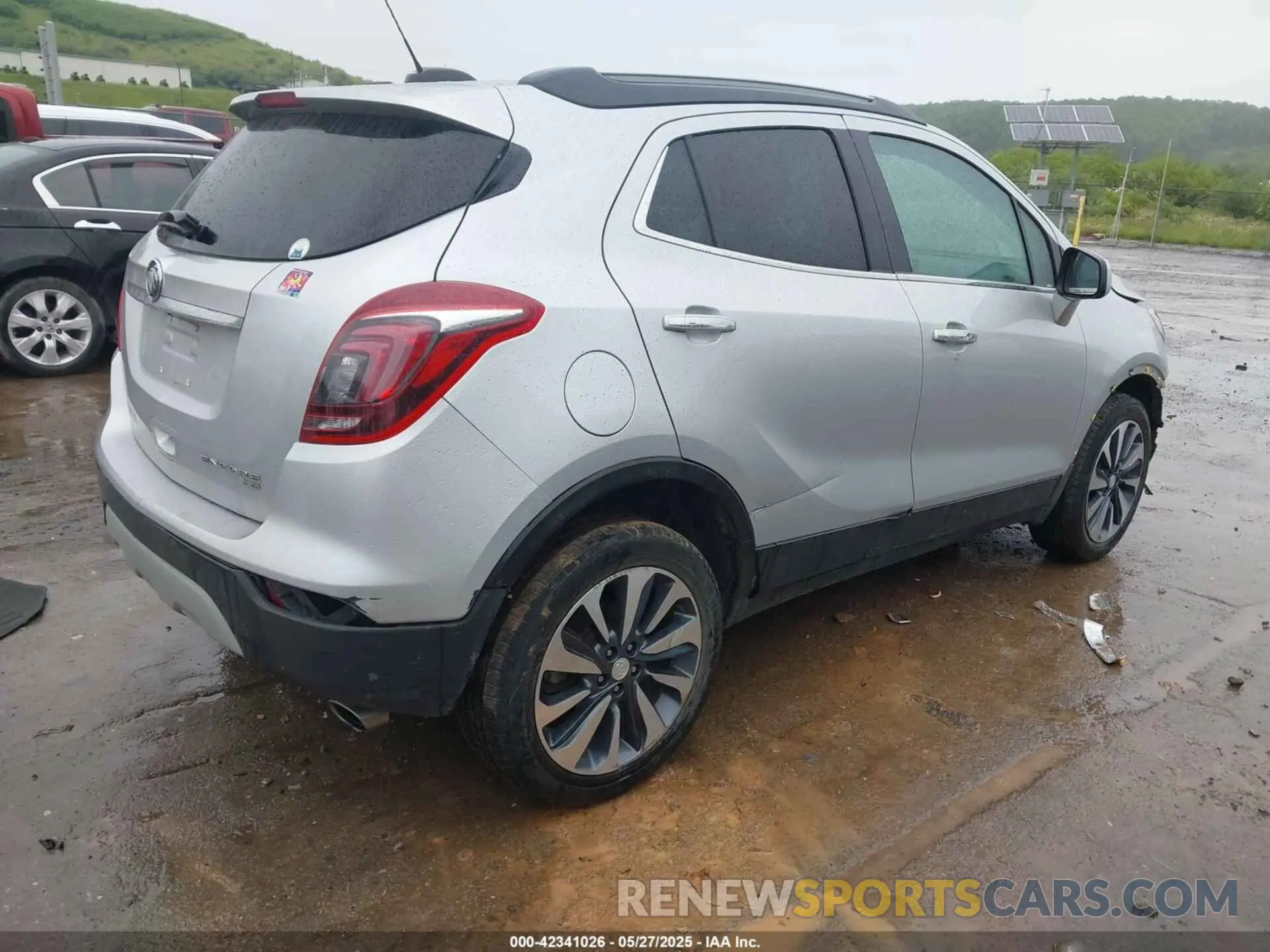 4 Photograph of a damaged car KL4CJESM0NB505887 BUICK ENCORE 2022