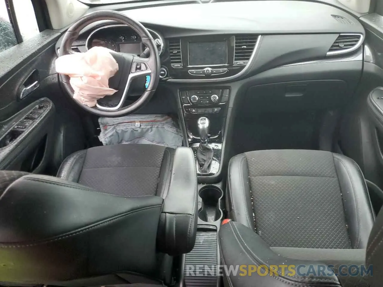 8 Photograph of a damaged car KL4CJESM2NB515613 BUICK ENCORE 2022