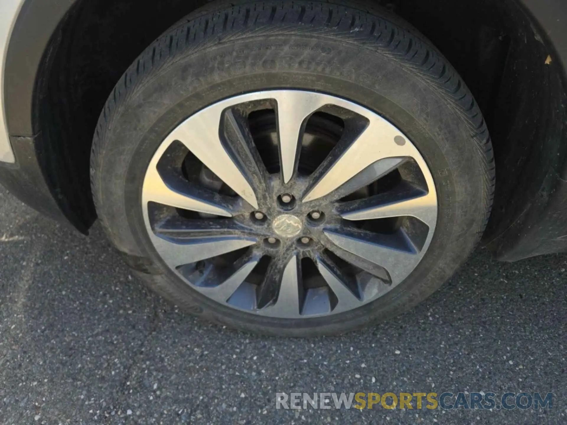 27 Photograph of a damaged car KL4CJESM2NB533285 BUICK ENCORE 2022