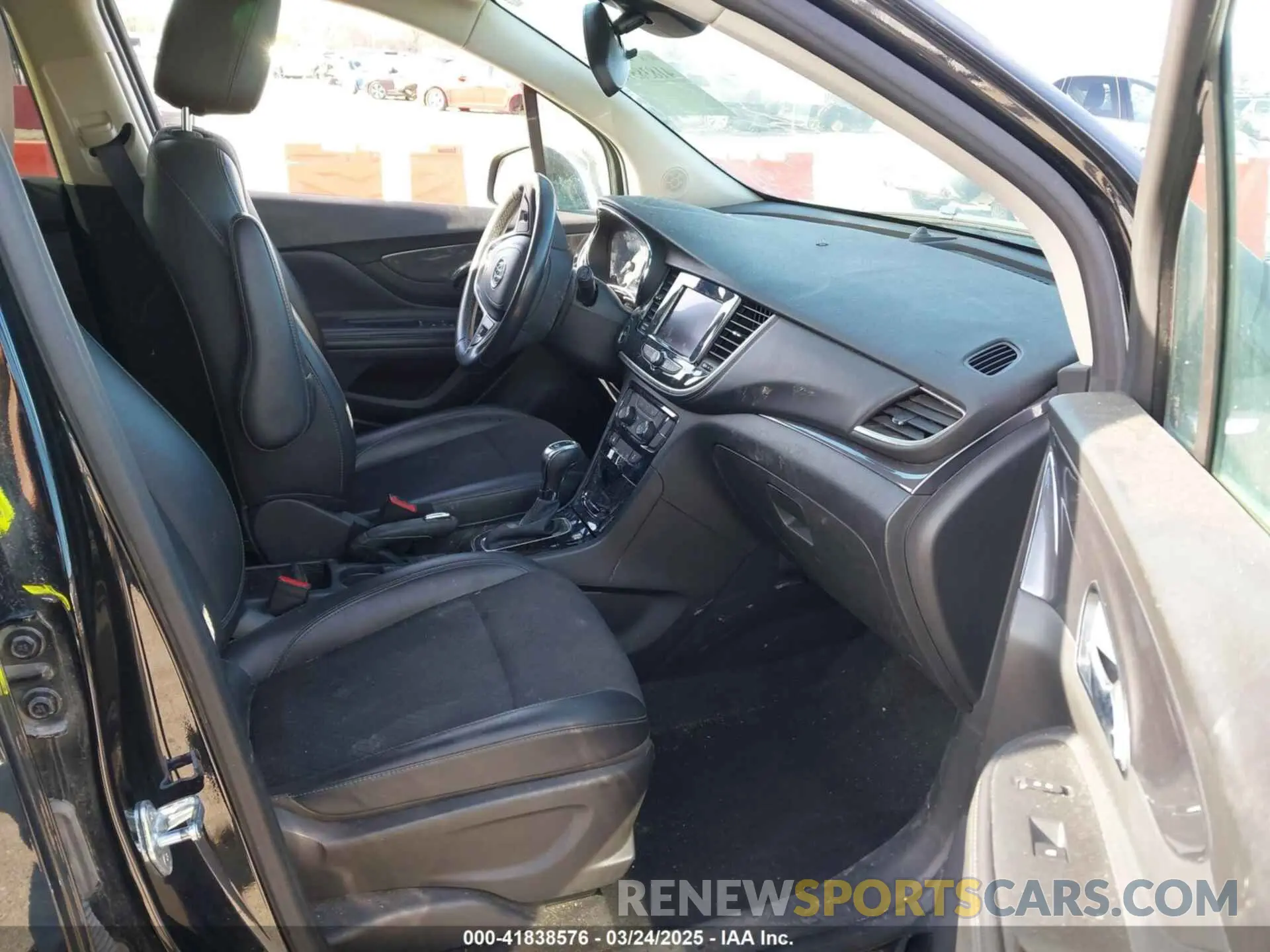 5 Photograph of a damaged car KL4CJESM4NB535233 BUICK ENCORE 2022
