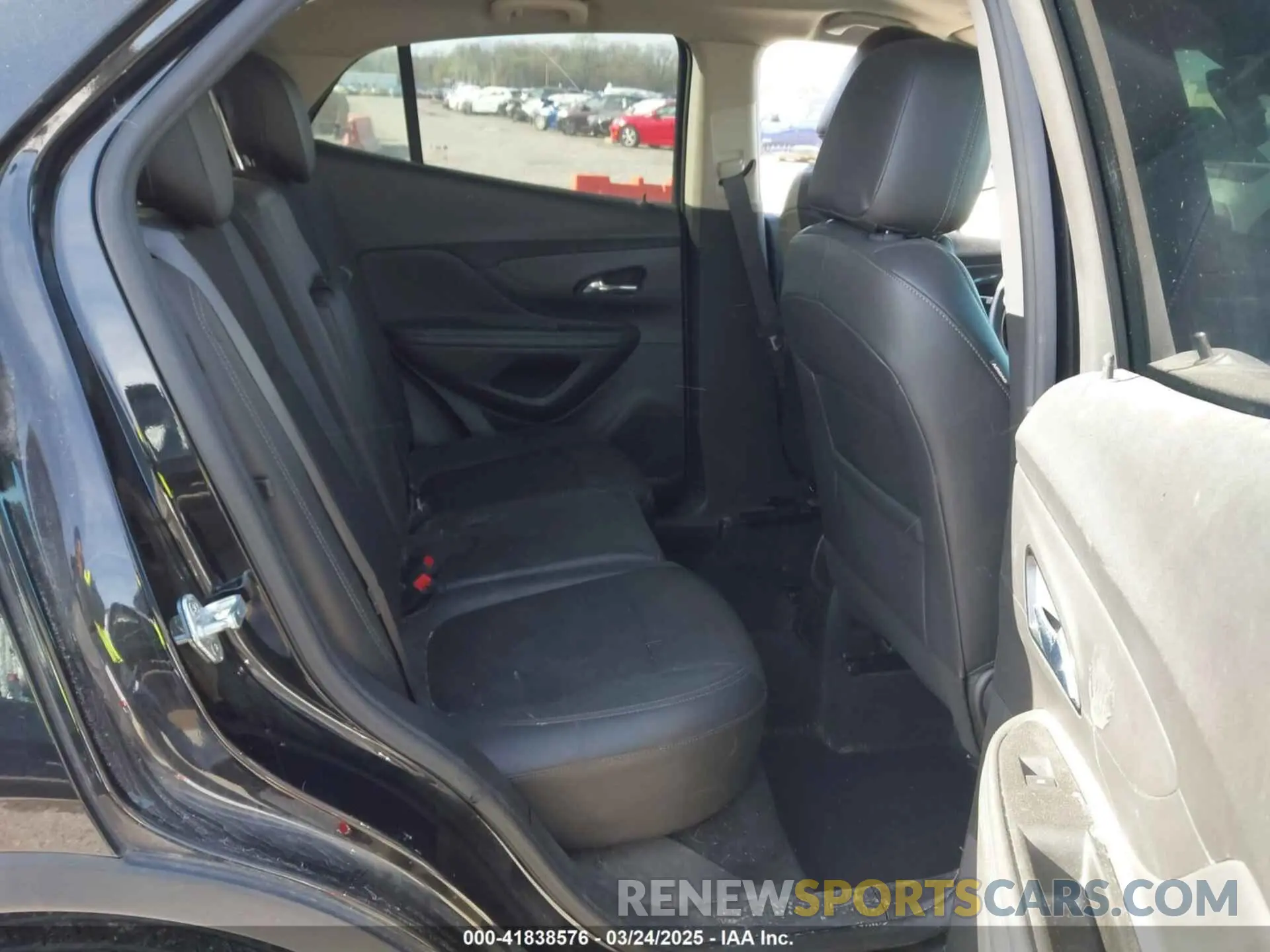 8 Photograph of a damaged car KL4CJESM4NB535233 BUICK ENCORE 2022