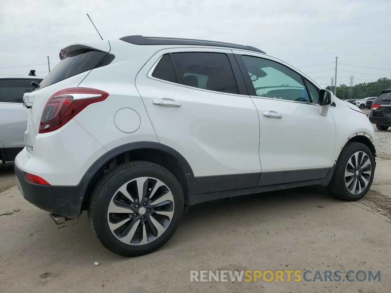 3 Photograph of a damaged car KL4CJESM5NB500376 BUICK ENCORE 2022