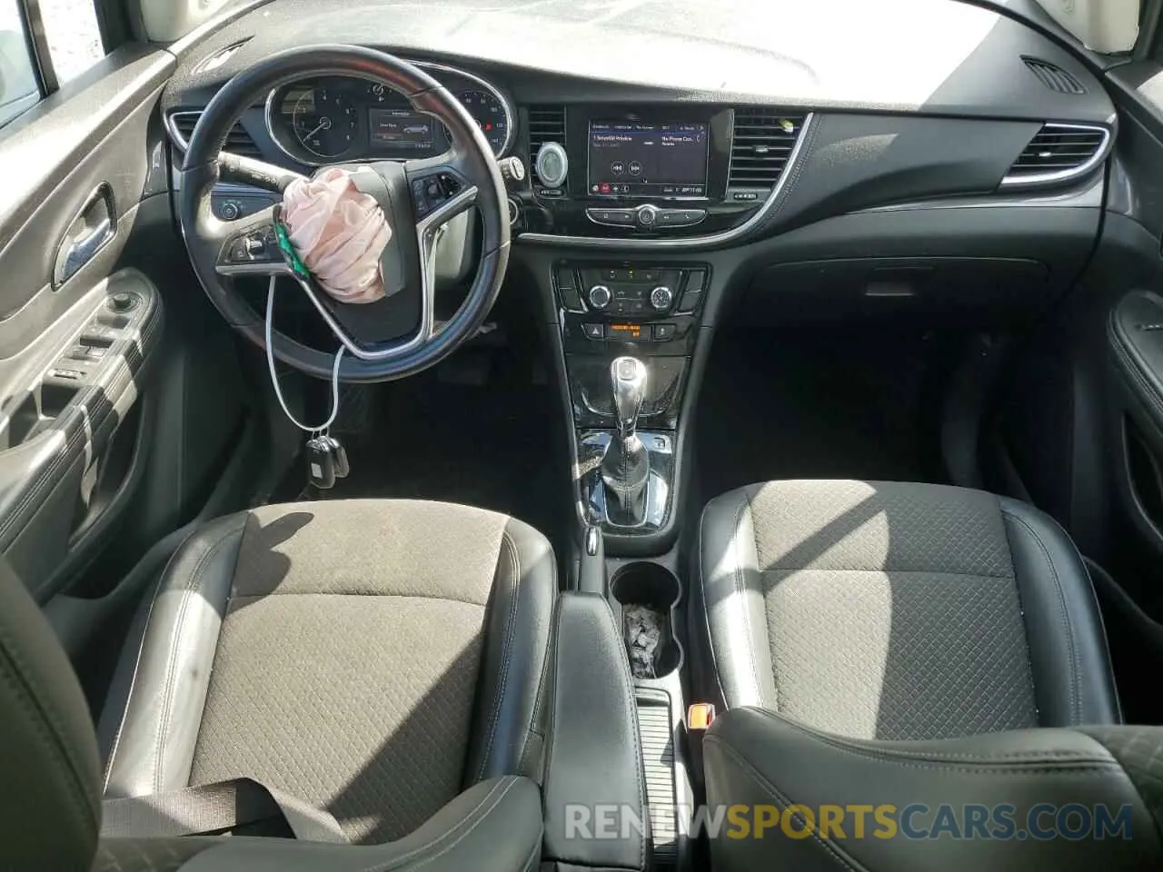 8 Photograph of a damaged car KL4CJESM5NB514309 BUICK ENCORE 2022