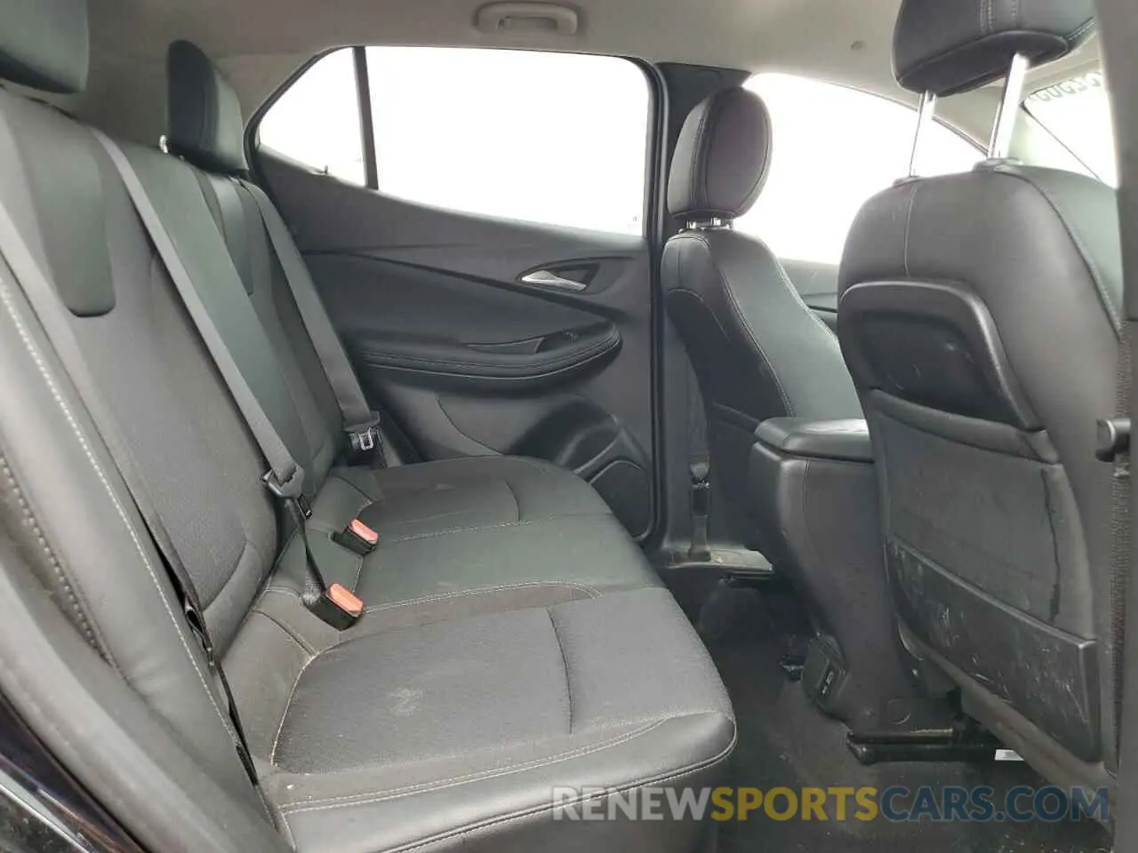 11 Photograph of a damaged car KL4MMBS20NB025566 BUICK ENCORE 2022