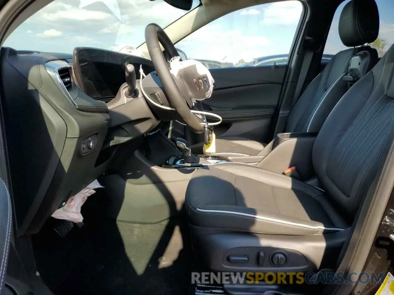 7 Photograph of a damaged car KL4AMGSL1SB088504 BUICK ENCORE 2025