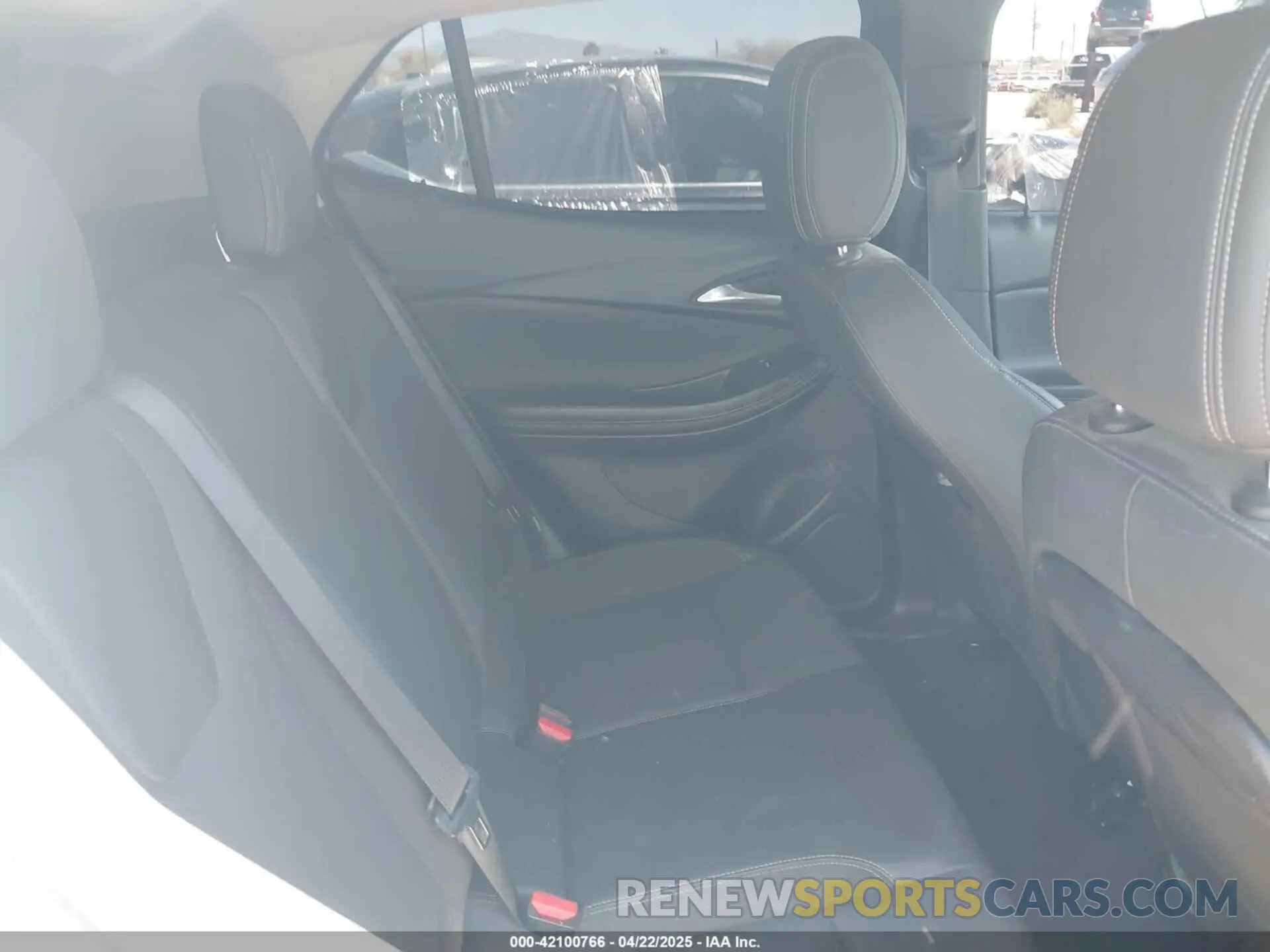 8 Photograph of a damaged car KL4MMBS21LB135409 BUICK ENCORE GX 2020