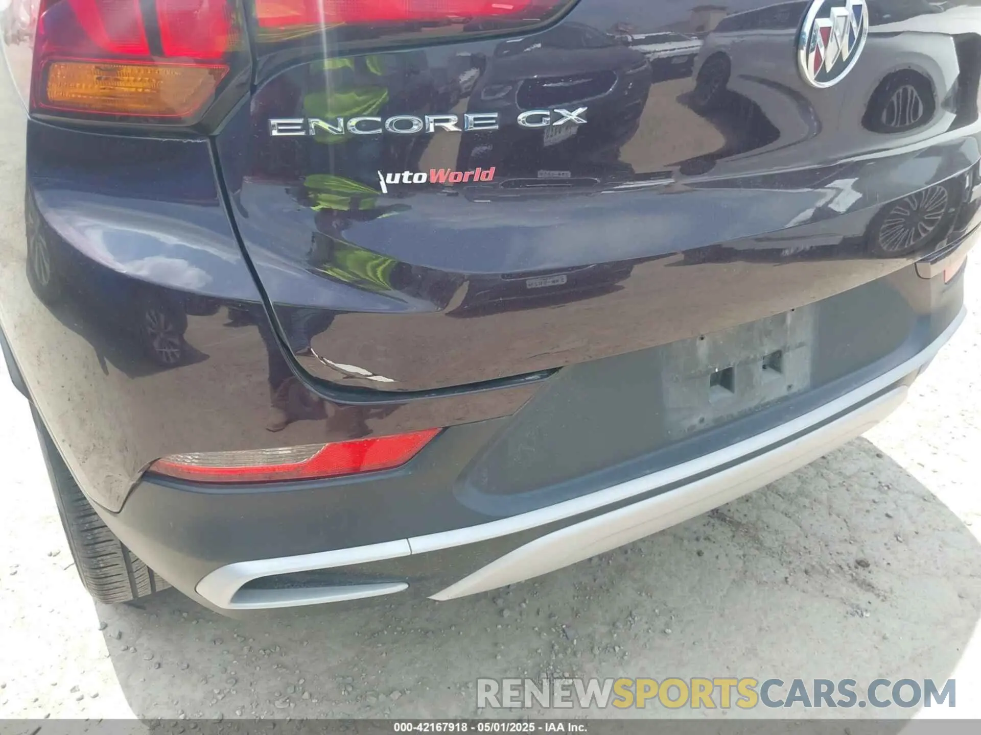 17 Photograph of a damaged car KL4MMBS22LB114391 BUICK ENCORE GX 2020