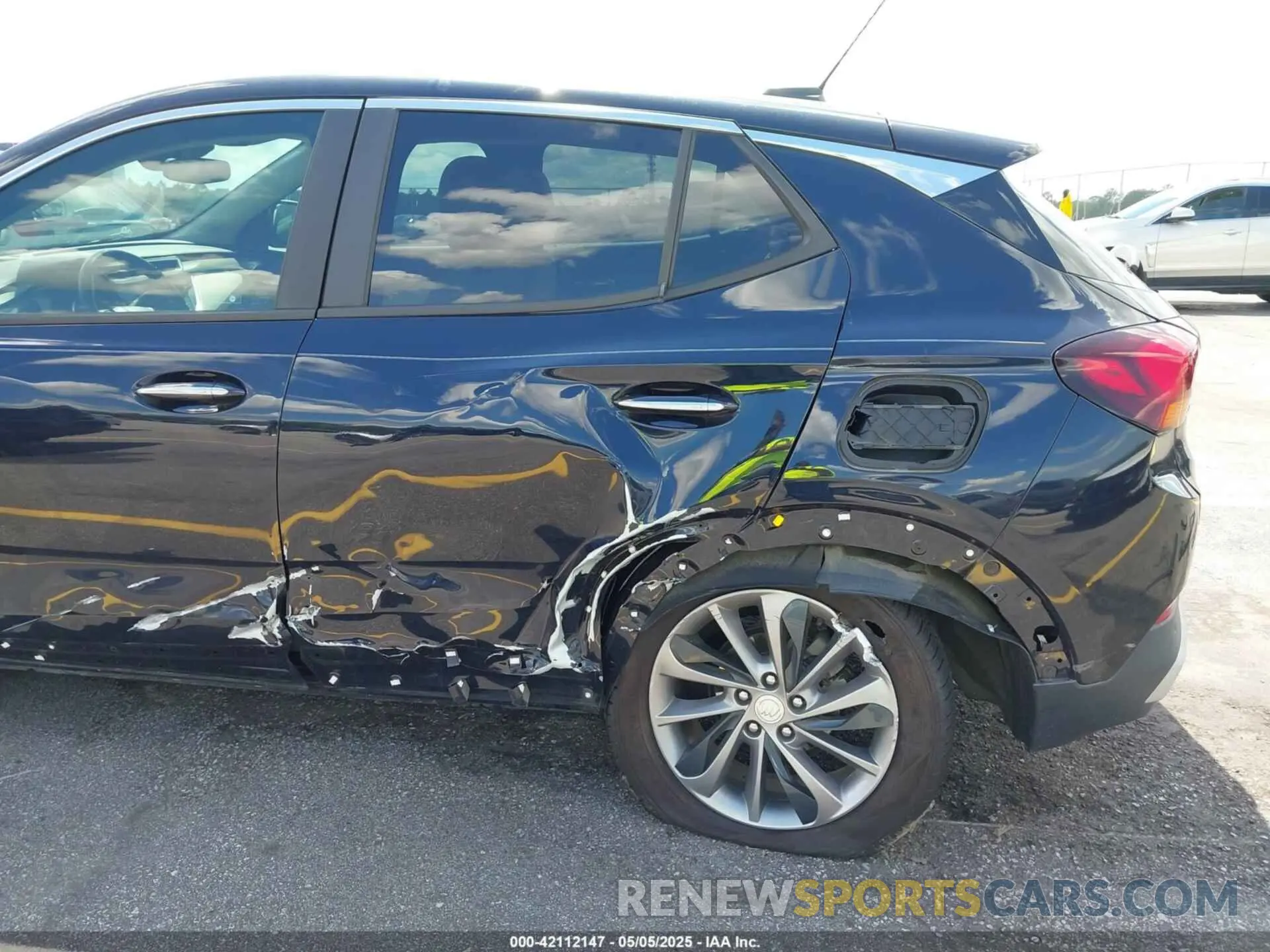 18 Photograph of a damaged car KL4MMBS27LB089343 BUICK ENCORE GX 2020