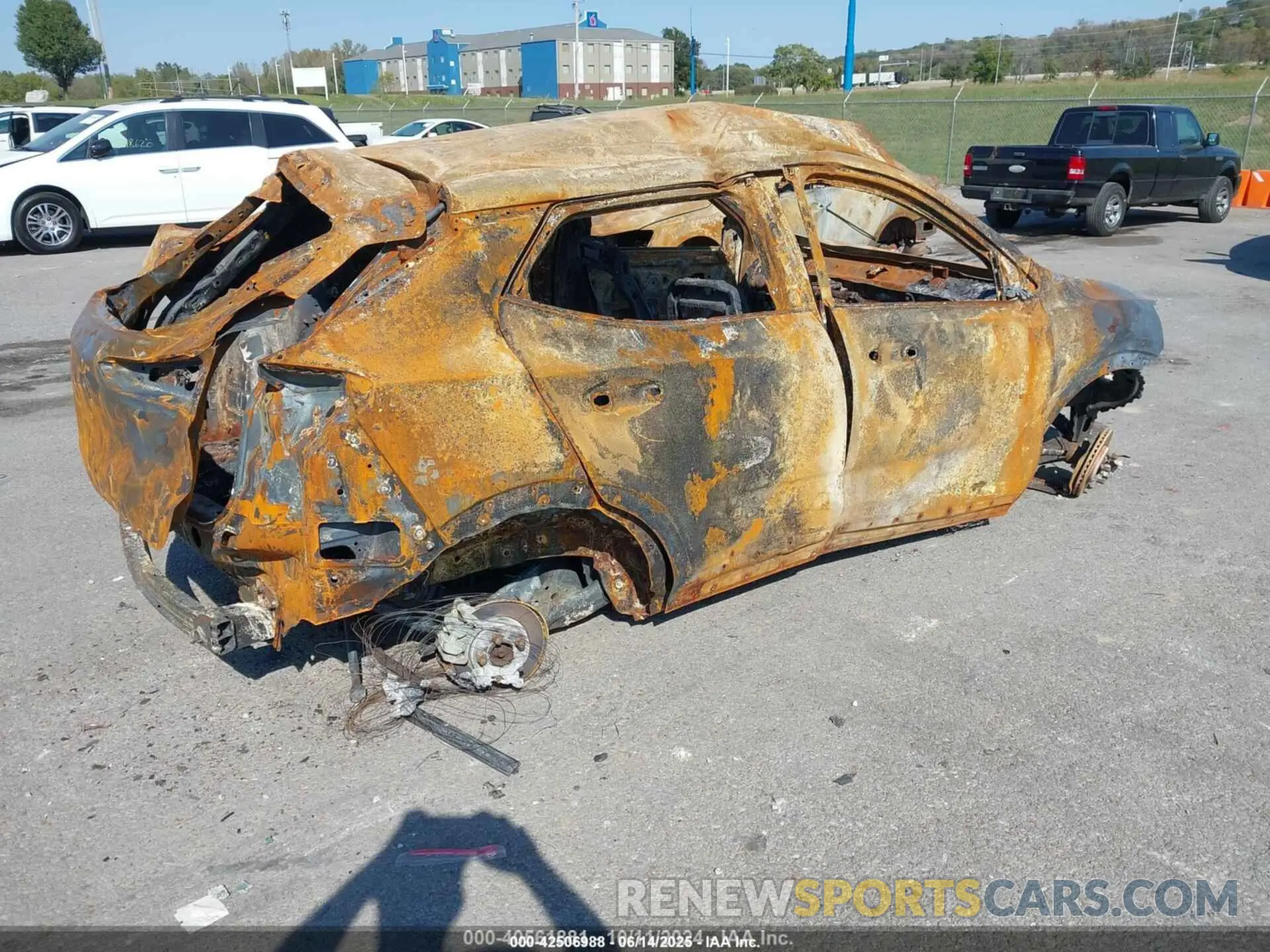 4 Photograph of a damaged car KL4MMCSL7LB107788 BUICK ENCORE GX 2020