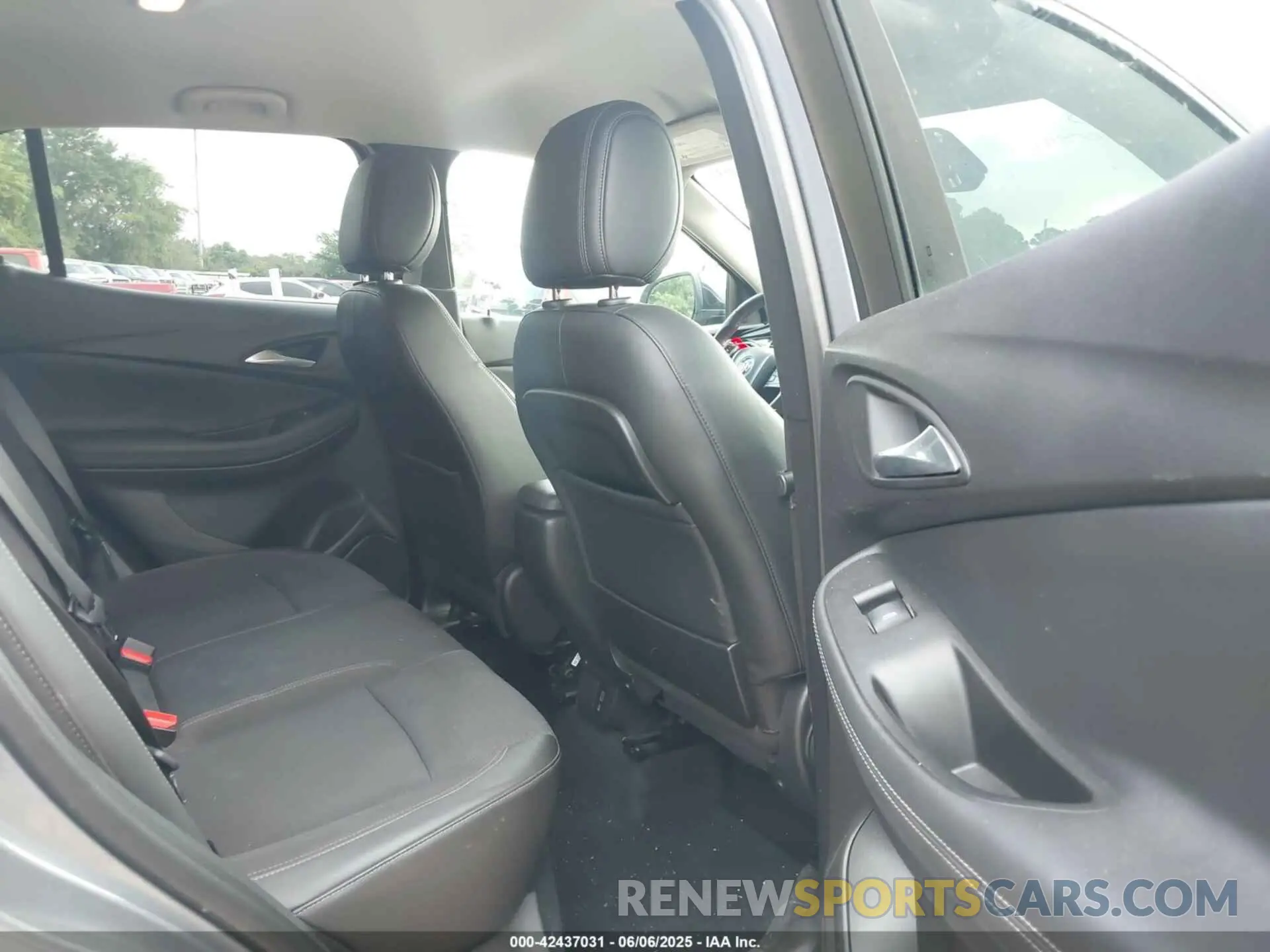 8 Photograph of a damaged car KL4MMDS24LB097105 BUICK ENCORE GX 2020