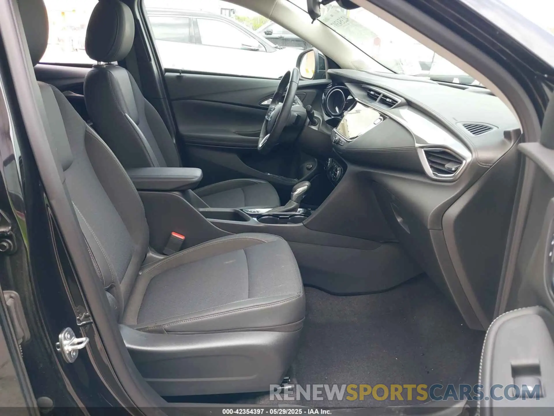5 Photograph of a damaged car KL4MMDSL5LB125518 BUICK ENCORE GX 2020