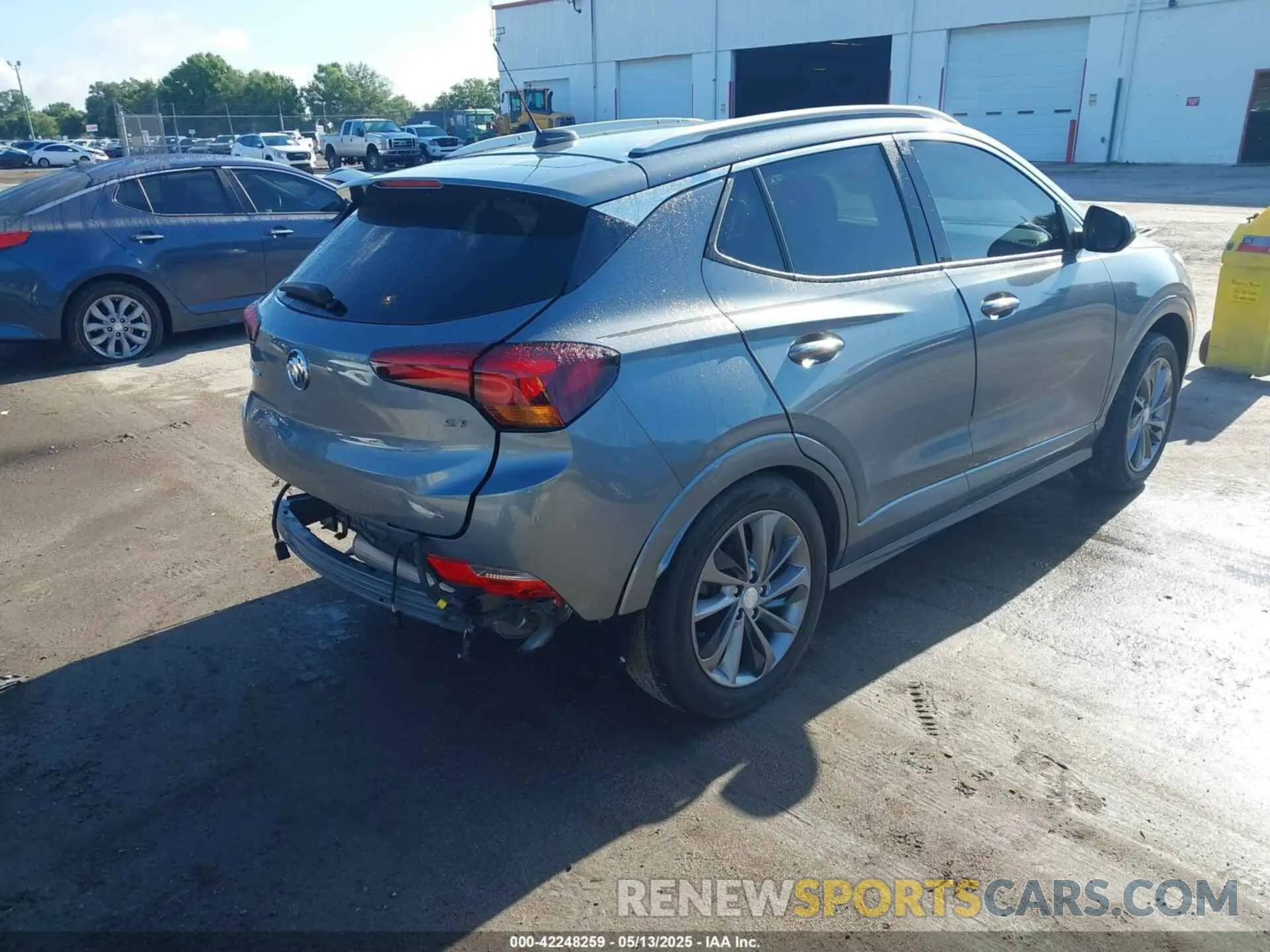 4 Photograph of a damaged car KL4MMFSL0LB128516 BUICK ENCORE GX 2020