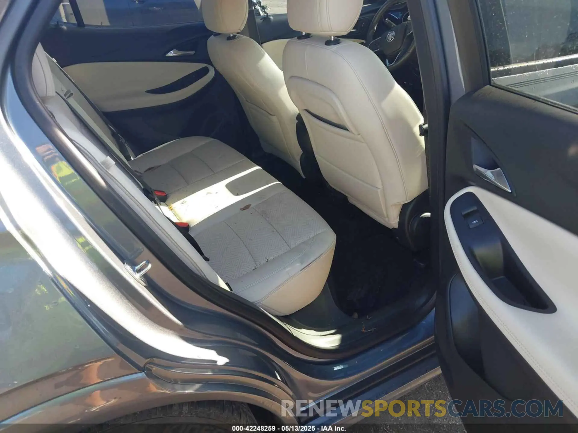 8 Photograph of a damaged car KL4MMFSL0LB128516 BUICK ENCORE GX 2020