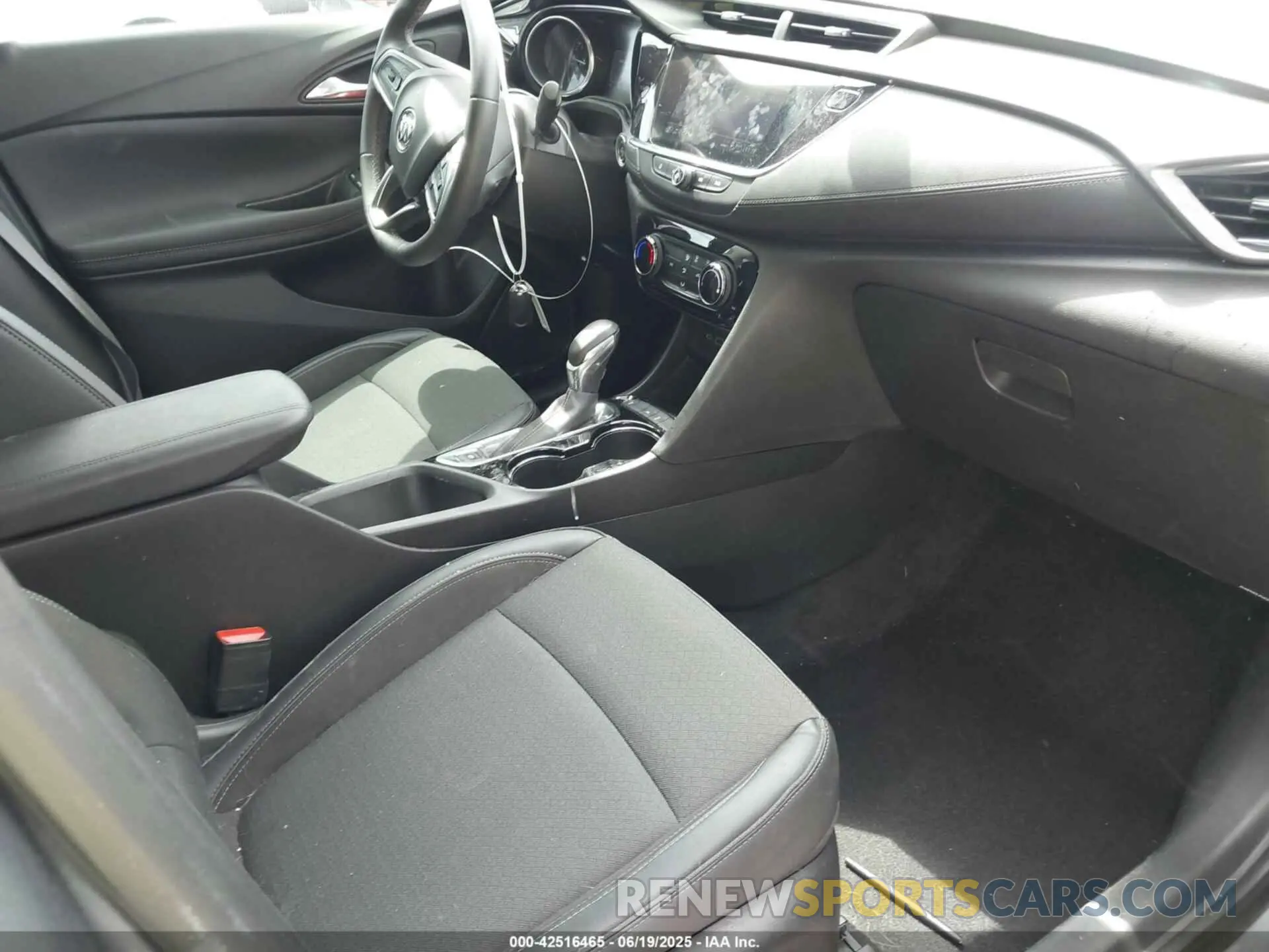 5 Photograph of a damaged car KL4MMBS25MB180046 BUICK ENCORE GX 2021