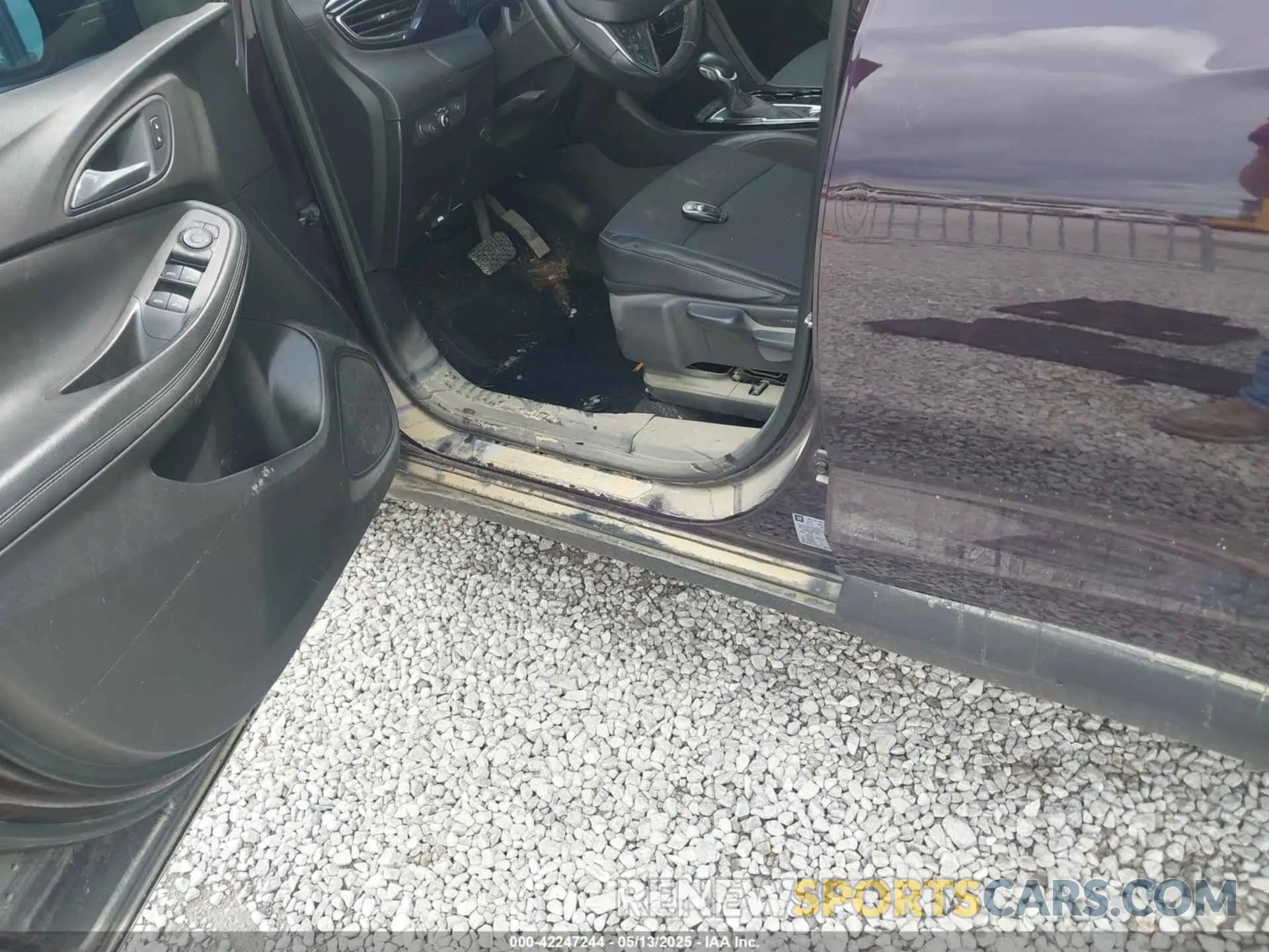 6 Photograph of a damaged car KL4MMBS2XMB110638 BUICK ENCORE GX 2021