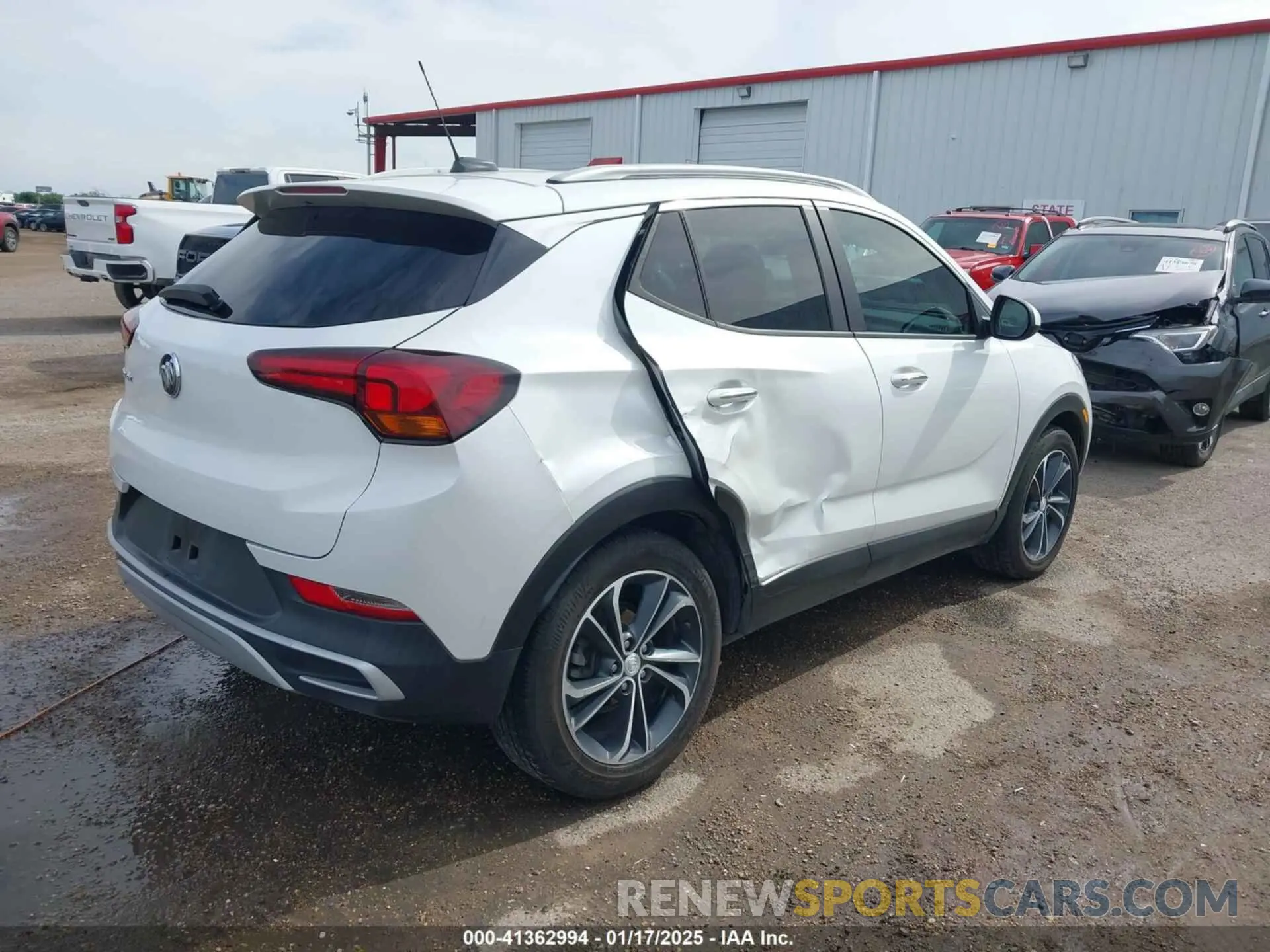 4 Photograph of a damaged car KL4MMDS22MB068722 BUICK ENCORE GX 2021