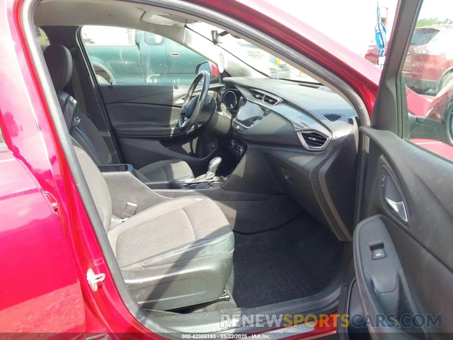 5 Photograph of a damaged car KL4MMDS22MB121158 BUICK ENCORE GX 2021