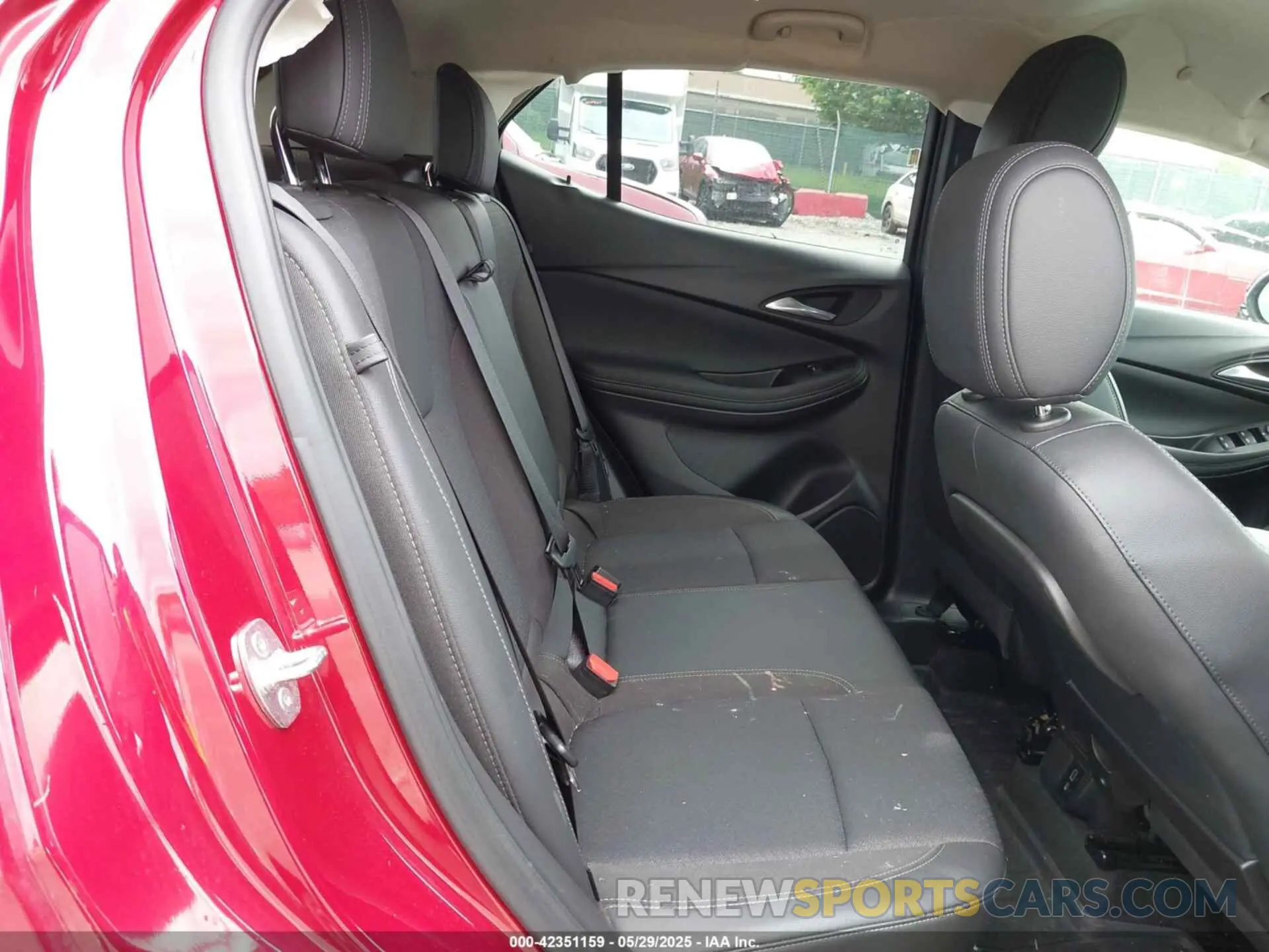 8 Photograph of a damaged car KL4MMDS25MB070710 BUICK ENCORE GX 2021