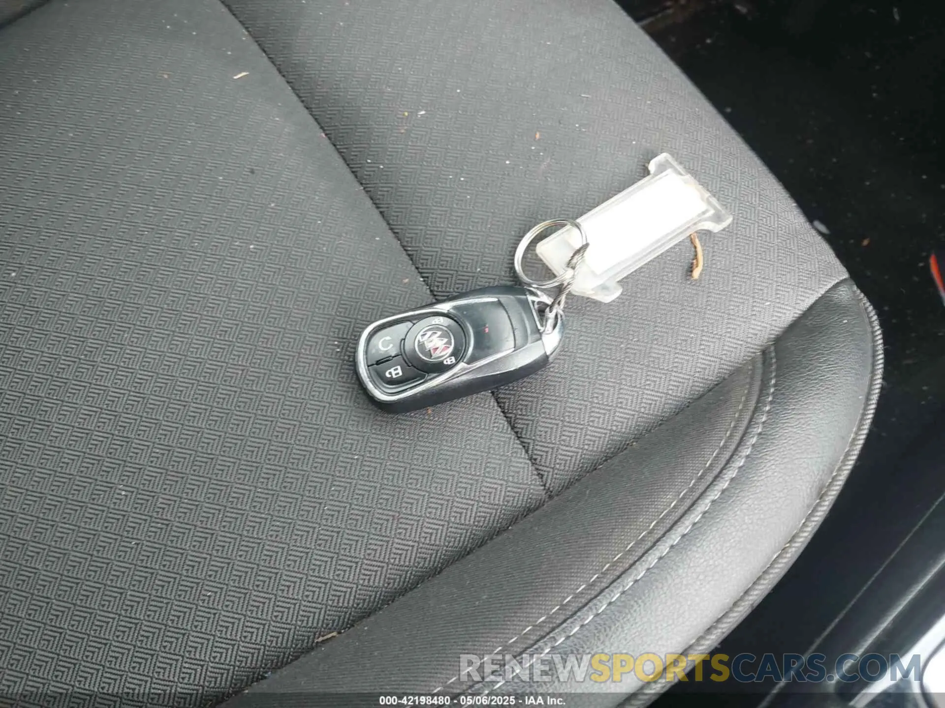 11 Photograph of a damaged car KL4MMDSL2MB151382 BUICK ENCORE GX 2021
