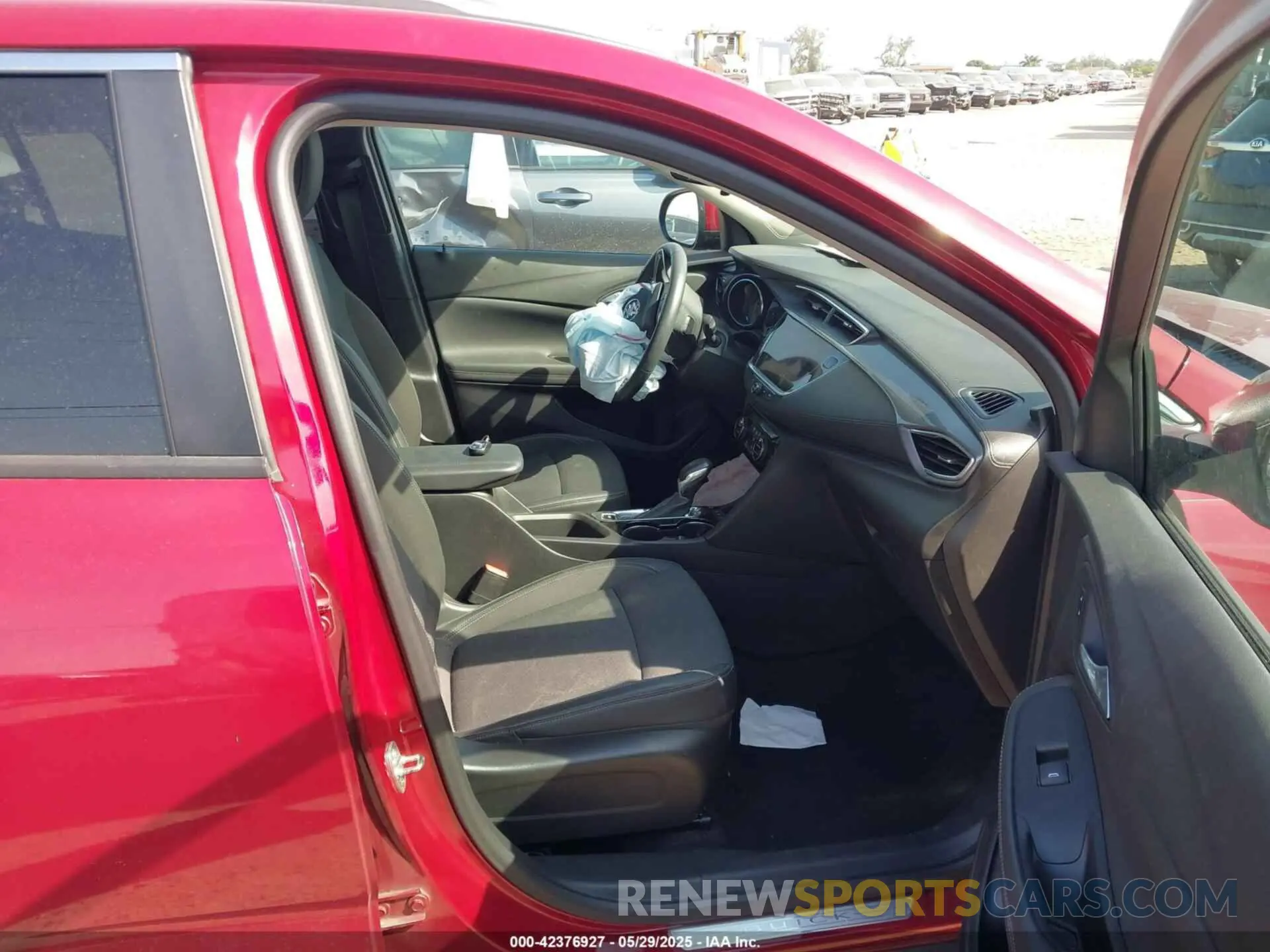 5 Photograph of a damaged car KL4MMESL2MB140260 BUICK ENCORE GX 2021