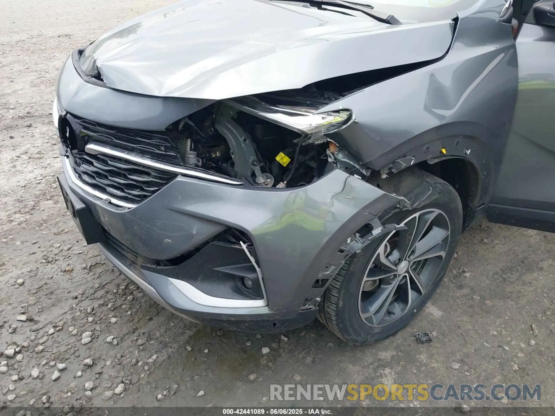 18 Photograph of a damaged car KL4MMESL4MB175995 BUICK ENCORE GX 2021
