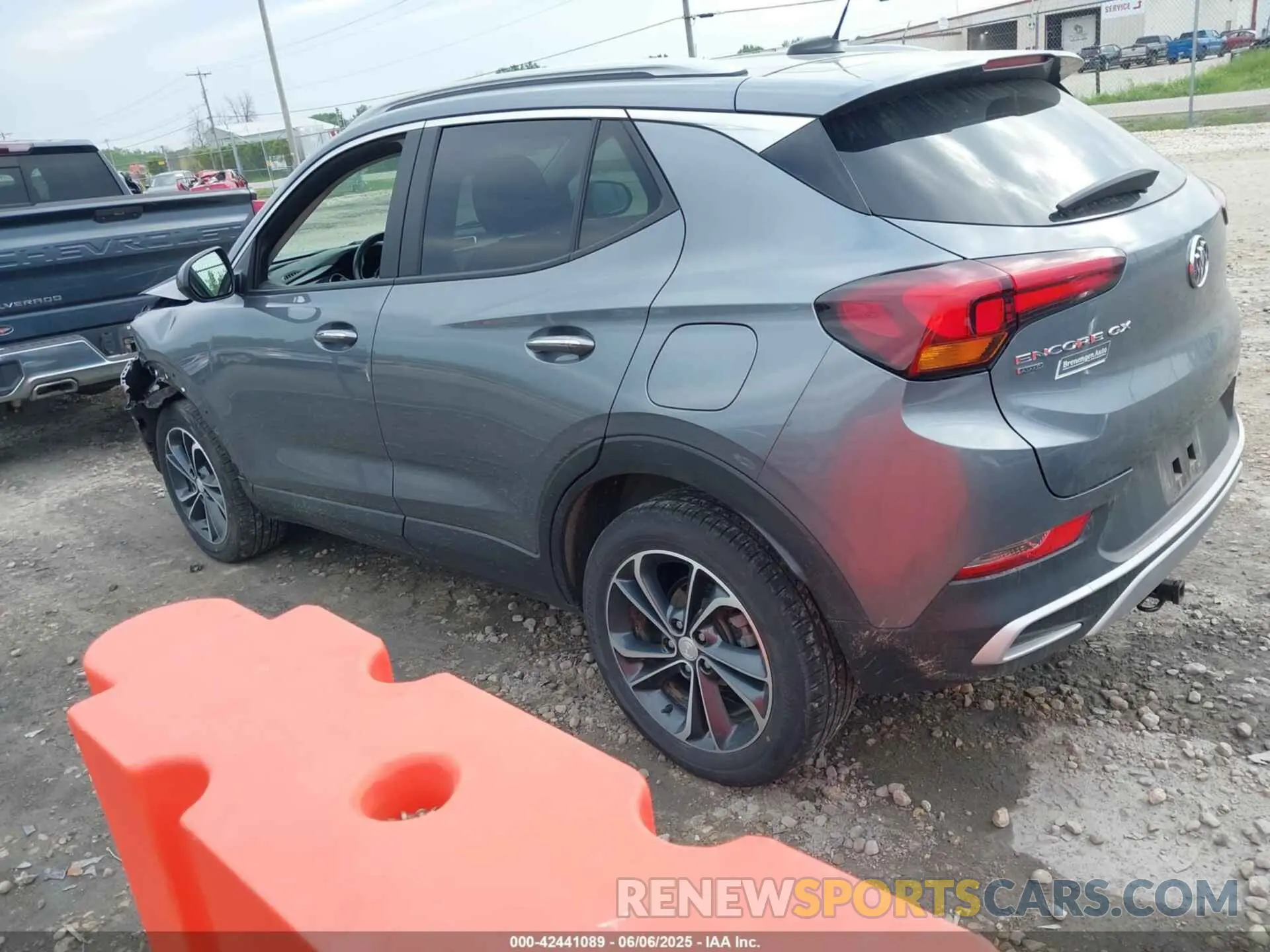 3 Photograph of a damaged car KL4MMESL4MB175995 BUICK ENCORE GX 2021