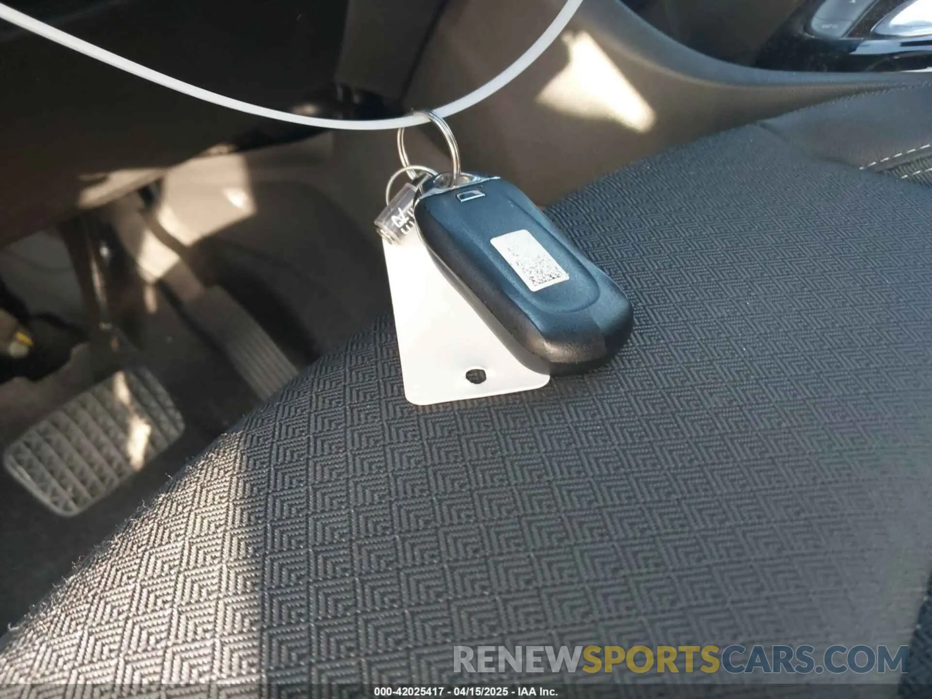 11 Photograph of a damaged car KL4MMBS26NB127194 BUICK ENCORE GX 2022