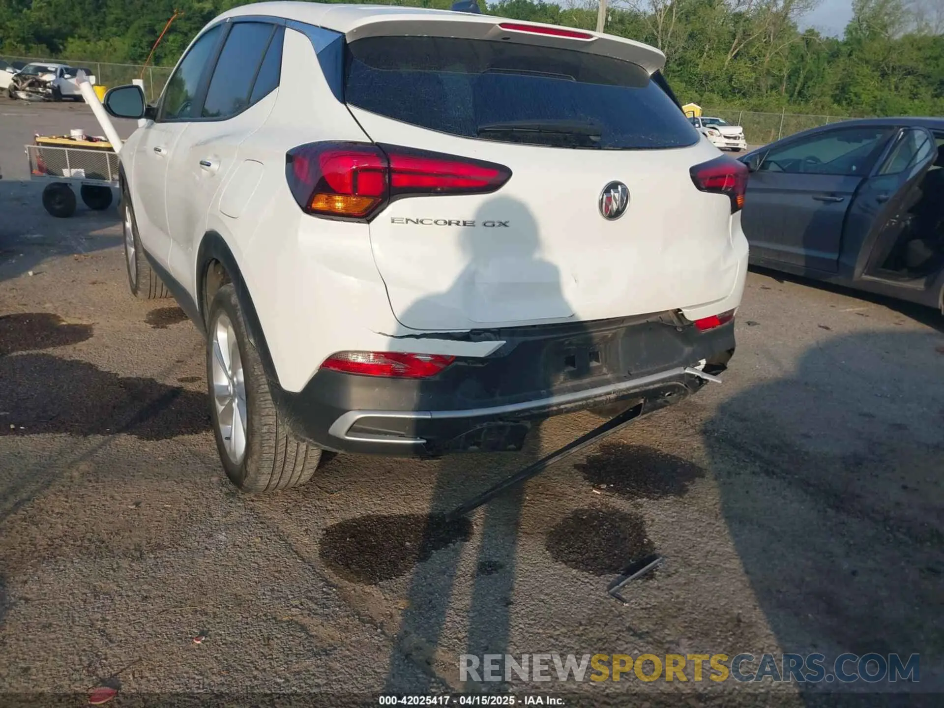 6 Photograph of a damaged car KL4MMBS26NB127194 BUICK ENCORE GX 2022