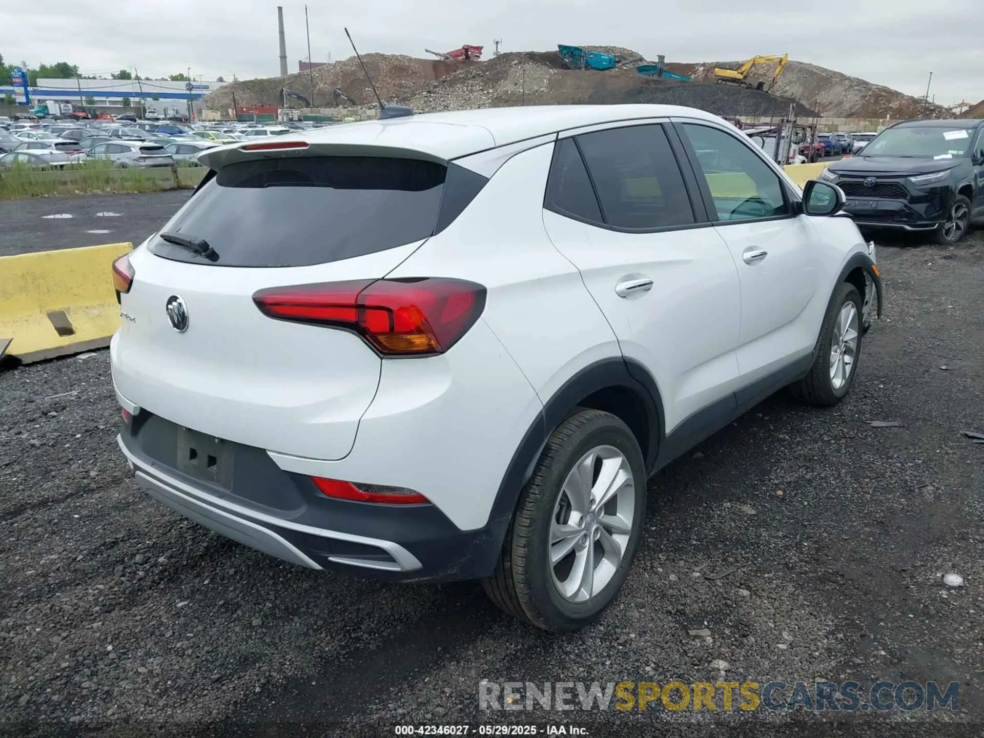 4 Photograph of a damaged car KL4MMCSL3NB113137 BUICK ENCORE GX 2022