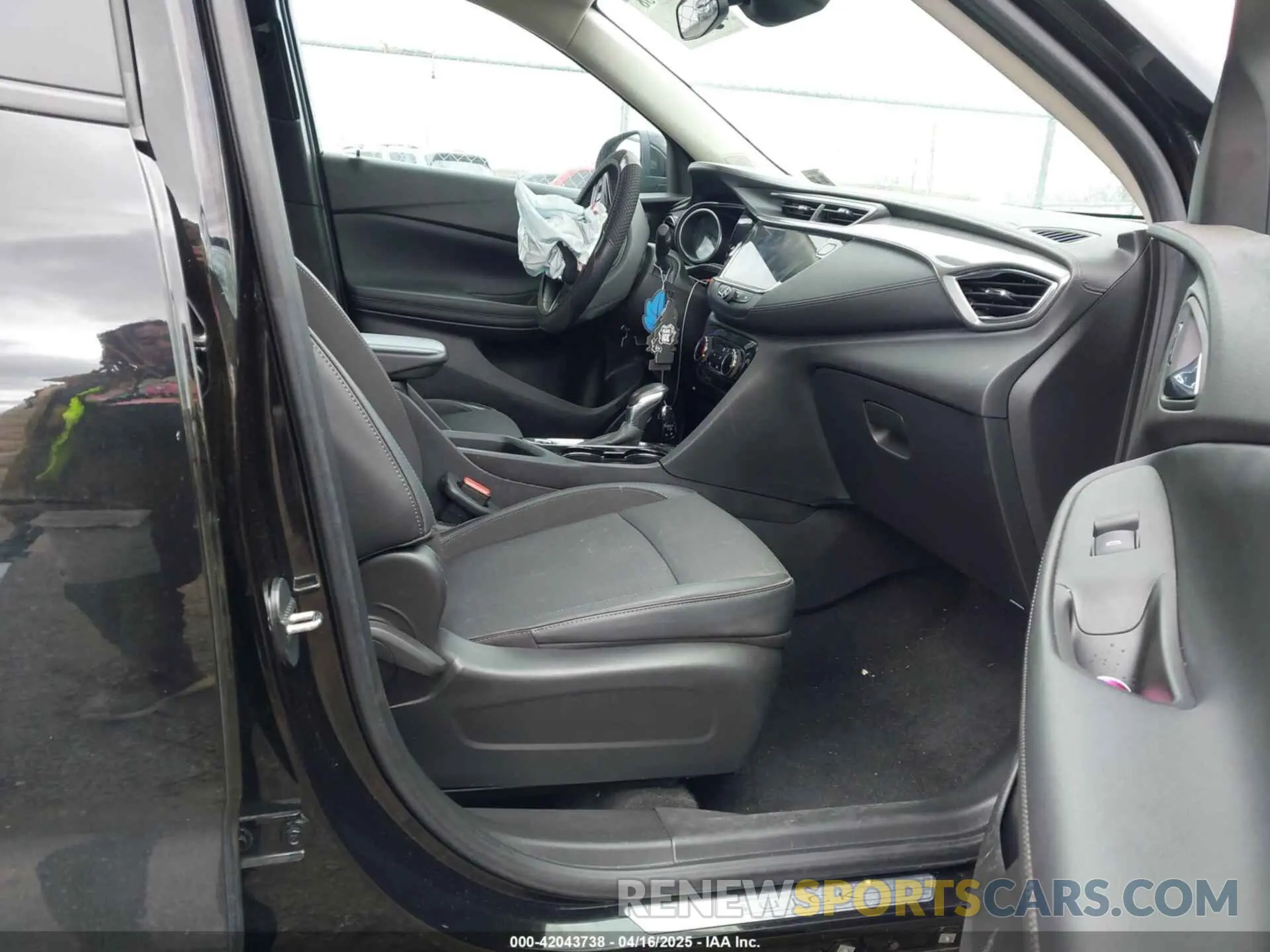 5 Photograph of a damaged car KL4MMCSL7NB060507 BUICK ENCORE GX 2022
