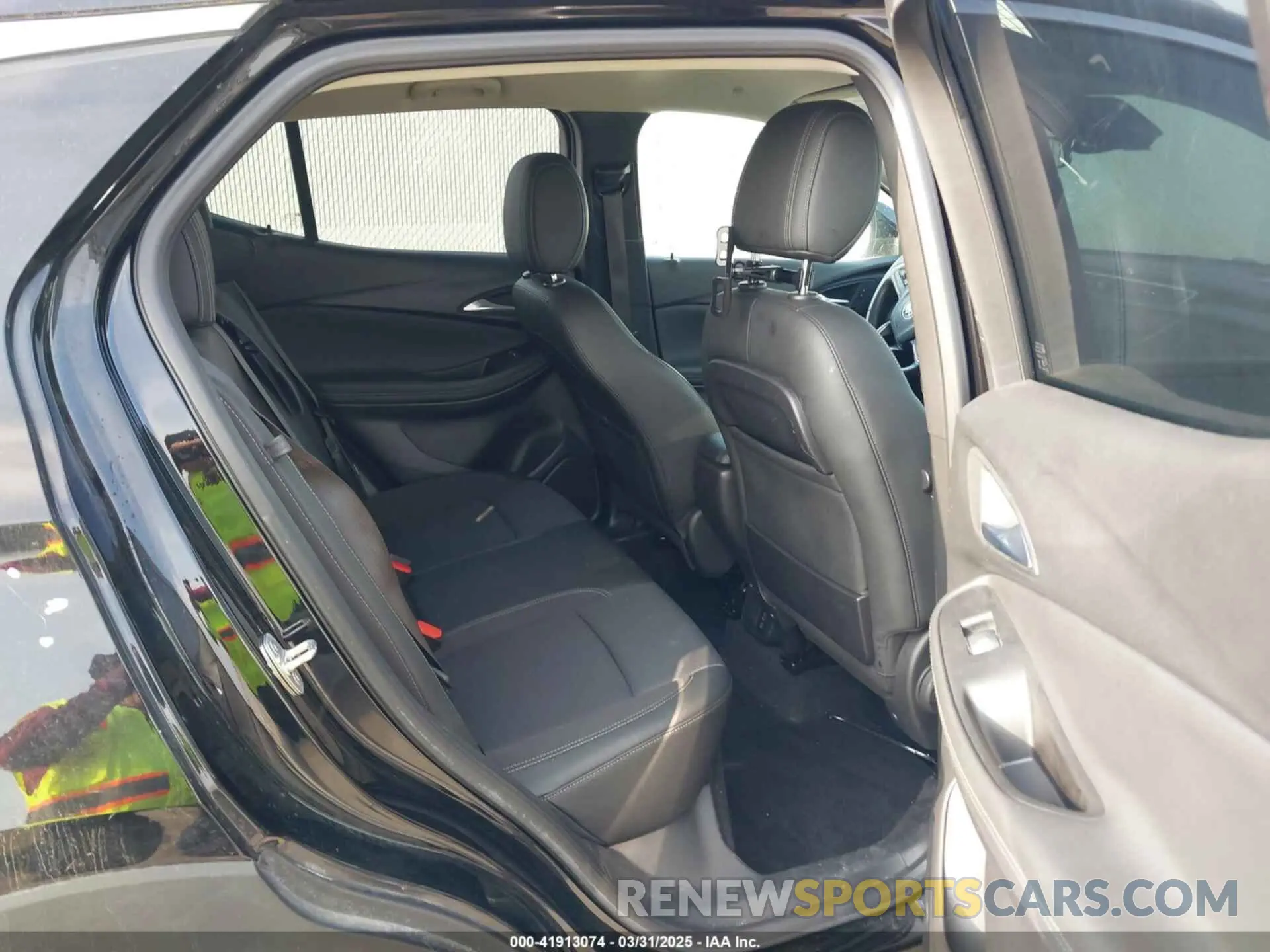 8 Photograph of a damaged car KL4MMDSL3NB066102 BUICK ENCORE GX 2022