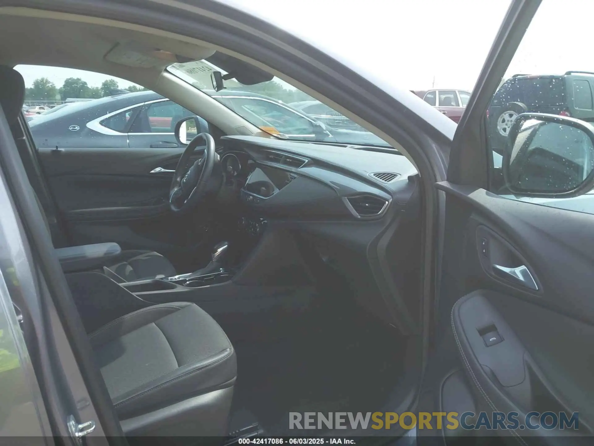 5 Photograph of a damaged car KL4MMDSL8NB018613 BUICK ENCORE GX 2022