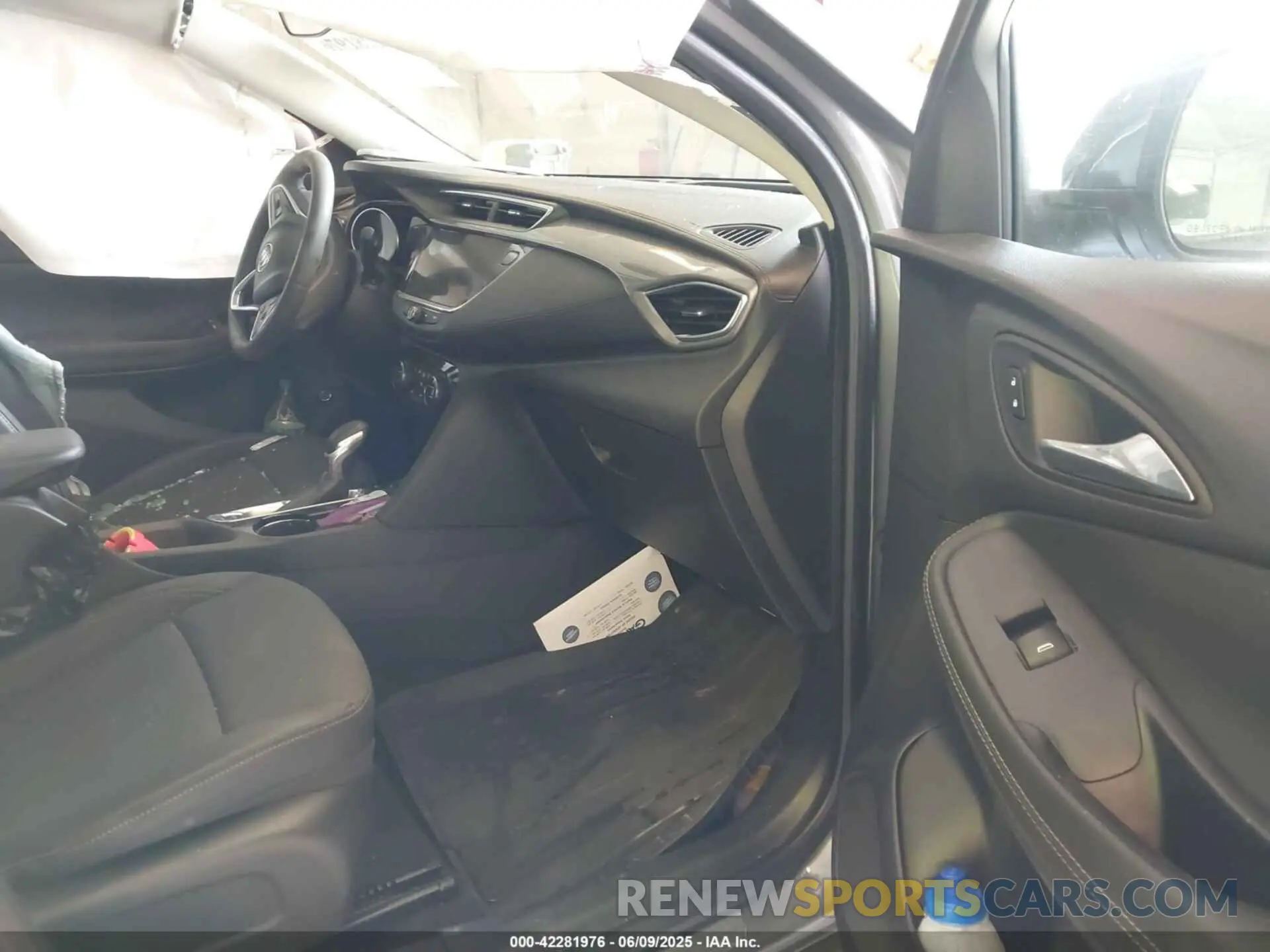5 Photograph of a damaged car KL4MMDSL8NB102091 BUICK ENCORE GX 2022