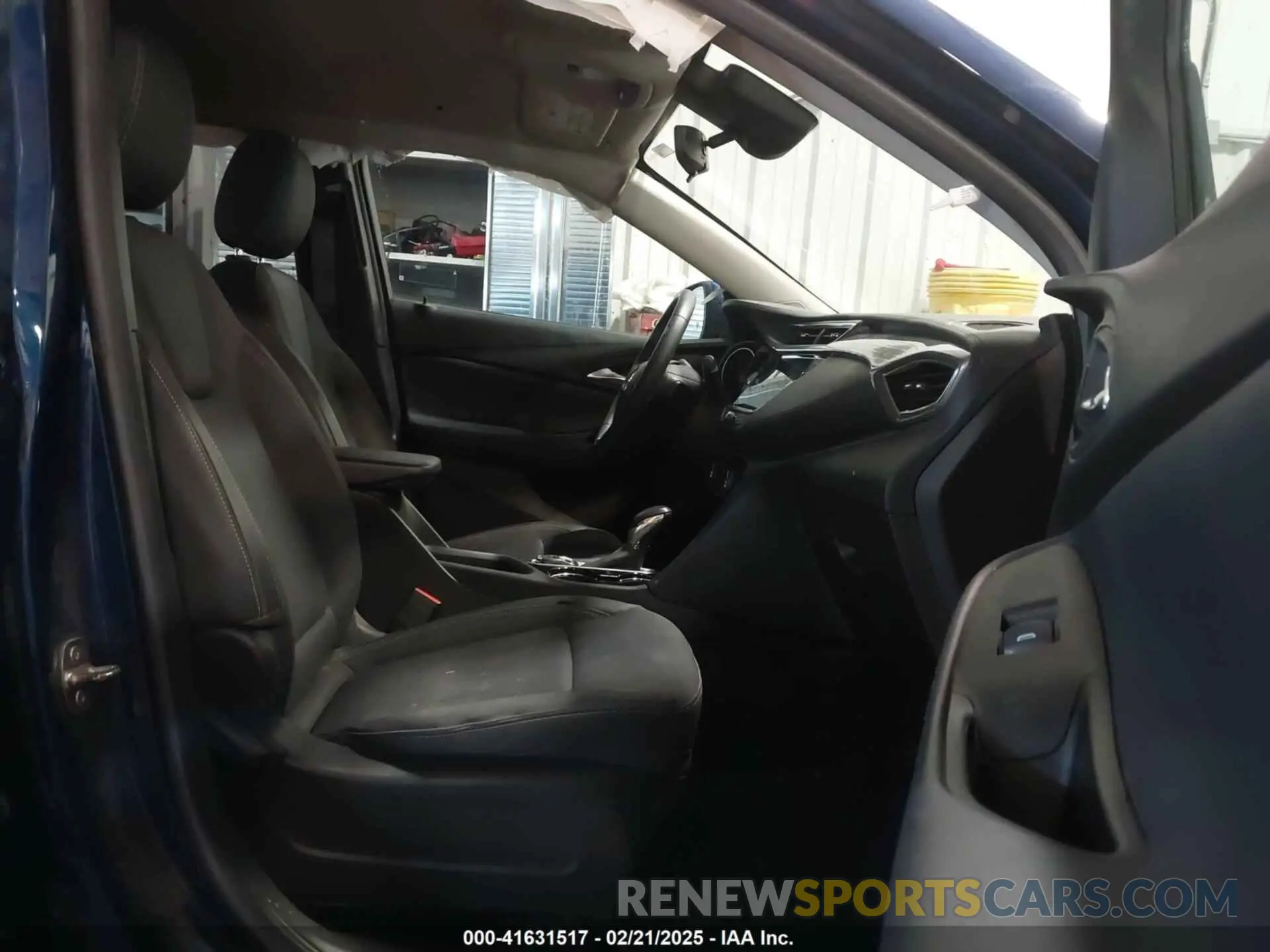 5 Photograph of a damaged car KL4MMESL7NB111984 BUICK ENCORE GX 2022