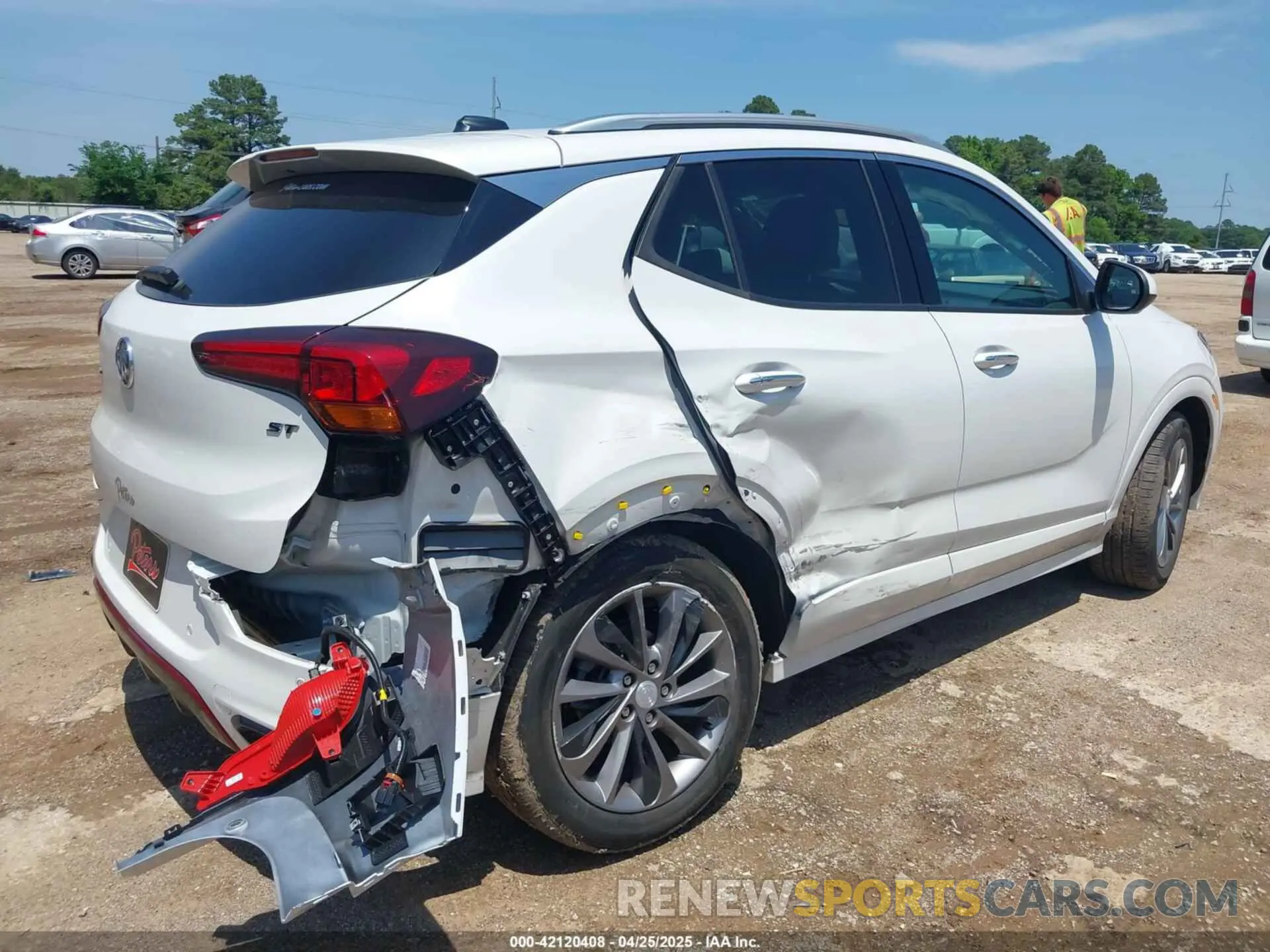4 Photograph of a damaged car KL4MMFSL4NB047313 BUICK ENCORE GX 2022