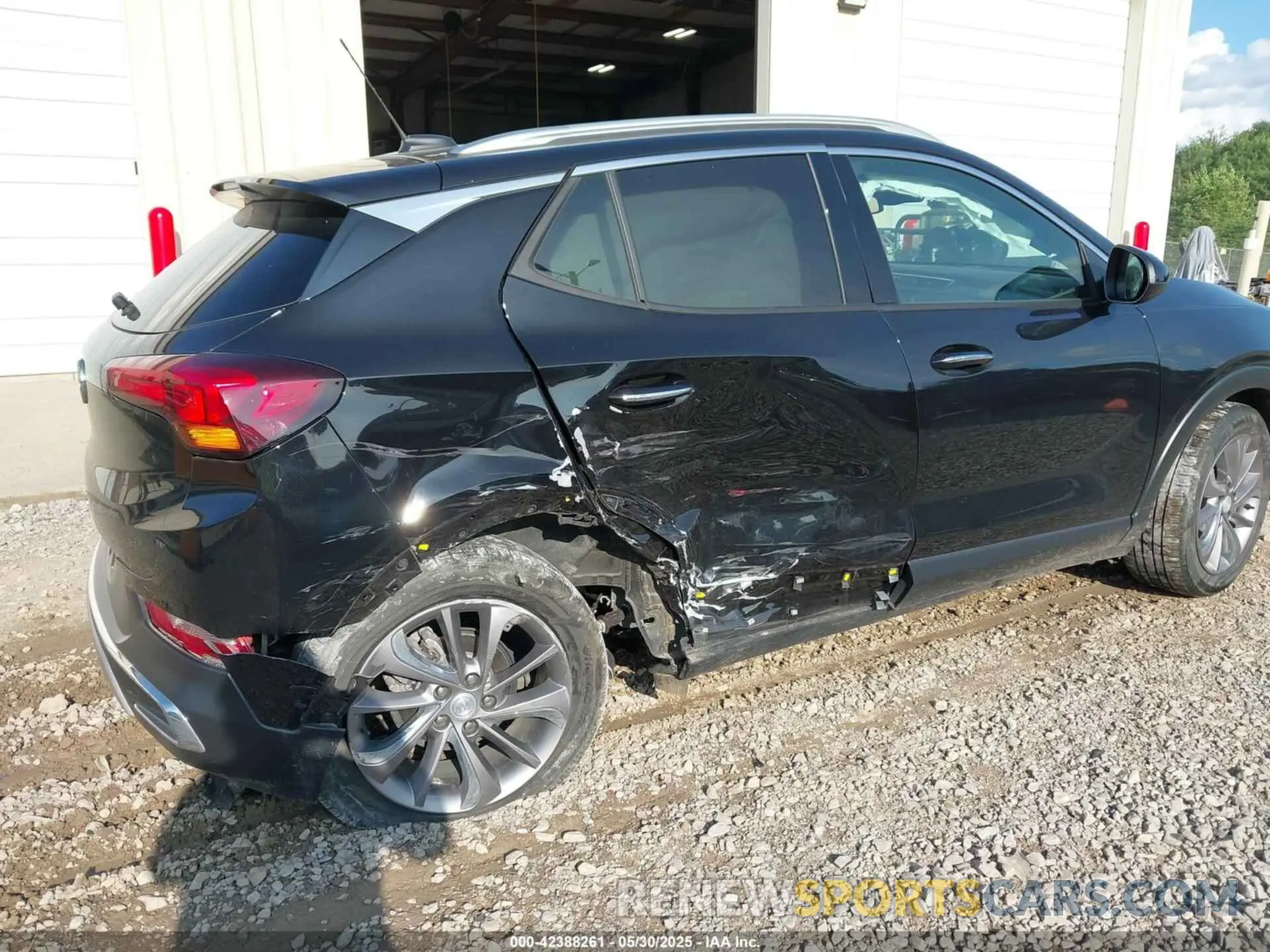 6 Photograph of a damaged car KL4MMFSL4NB147380 BUICK ENCORE GX 2022
