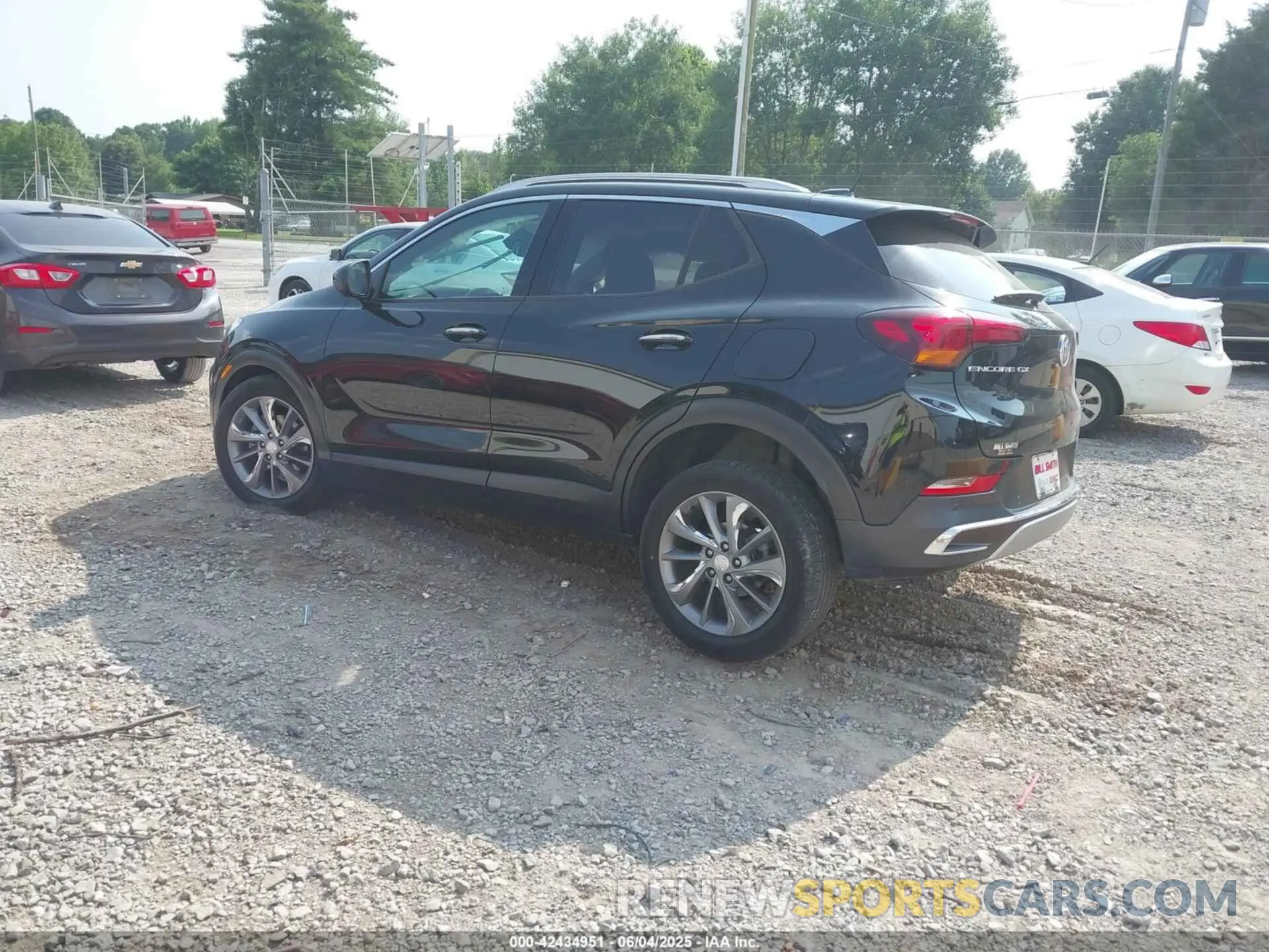 3 Photograph of a damaged car KL4MMFSL9NB073714 BUICK ENCORE GX 2022