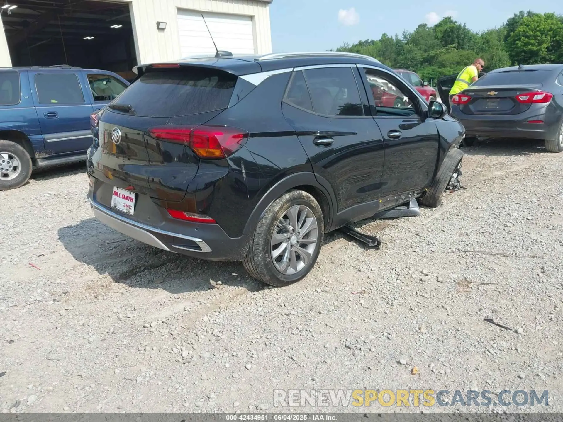 4 Photograph of a damaged car KL4MMFSL9NB073714 BUICK ENCORE GX 2022