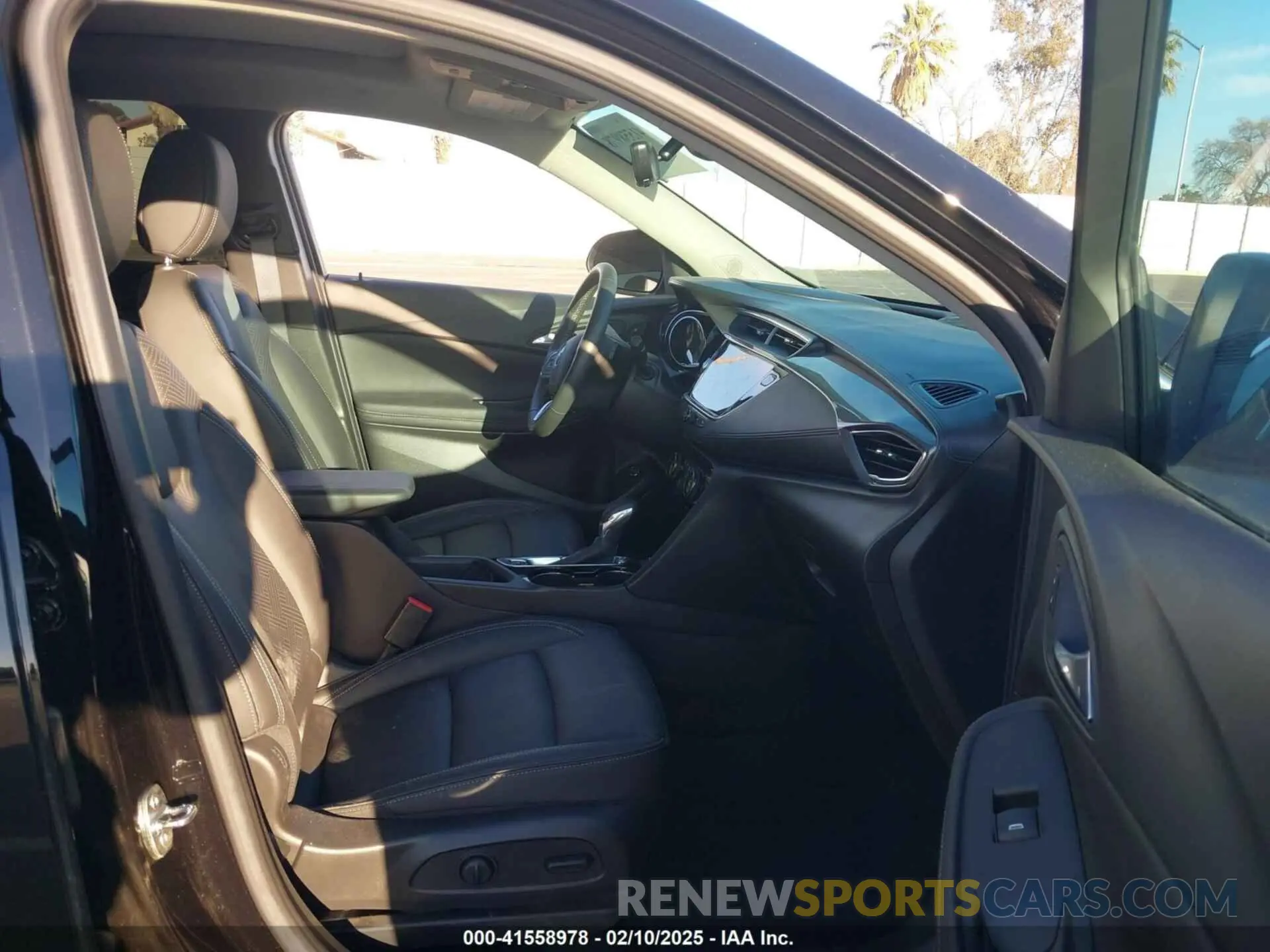 5 Photograph of a damaged car KL4MMGSL5NB035550 BUICK ENCORE GX 2022